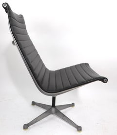 Eames Herman Miller Aluminum Swivel Lounge Chair