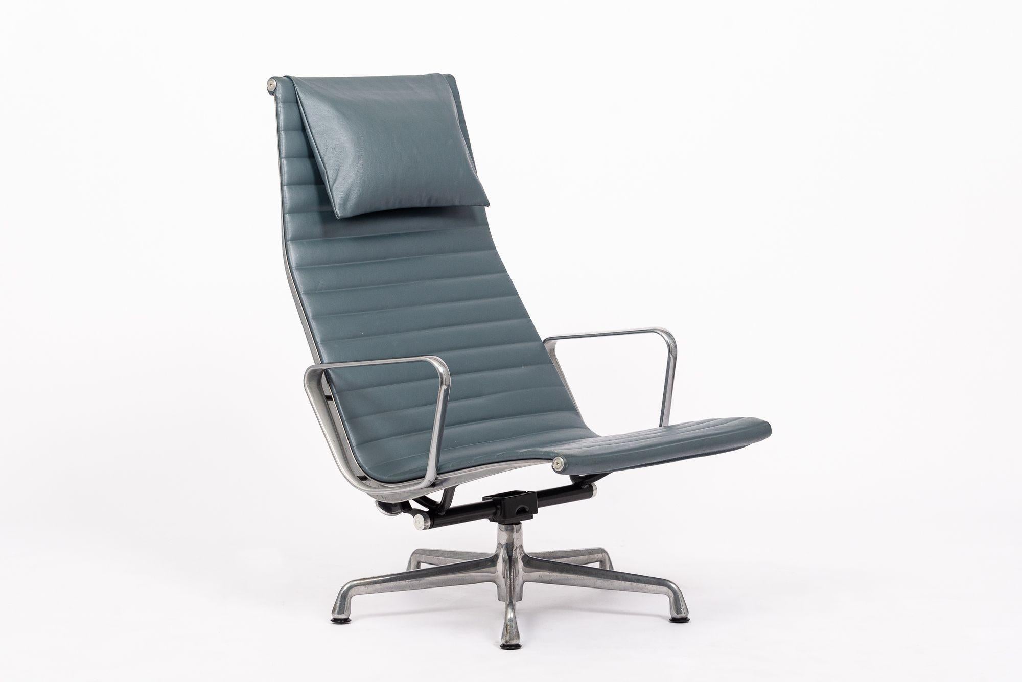 Mid-Century Modern Eames Herman Miller Blue Gray Leather Office Lounge Chair - 2 Available For Sale