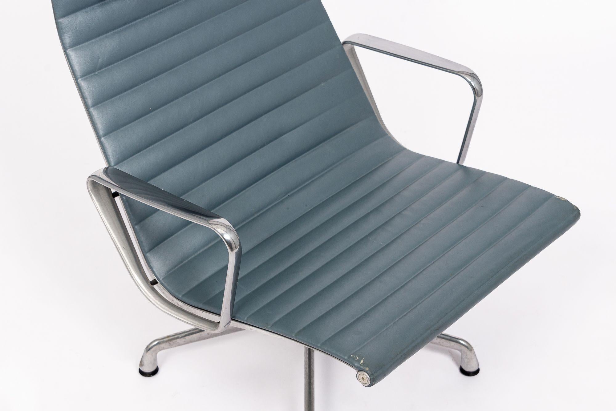 Eames Herman Miller Blue Gray Leather Office Lounge Chair - 2 Available For Sale 2