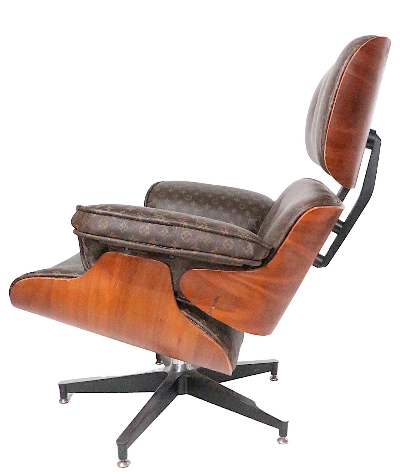 Eames Herman Miller Contura 670/671 Chair and Ottoman in Louis Vuitton Fabric In Good Condition For Sale In New York, NY