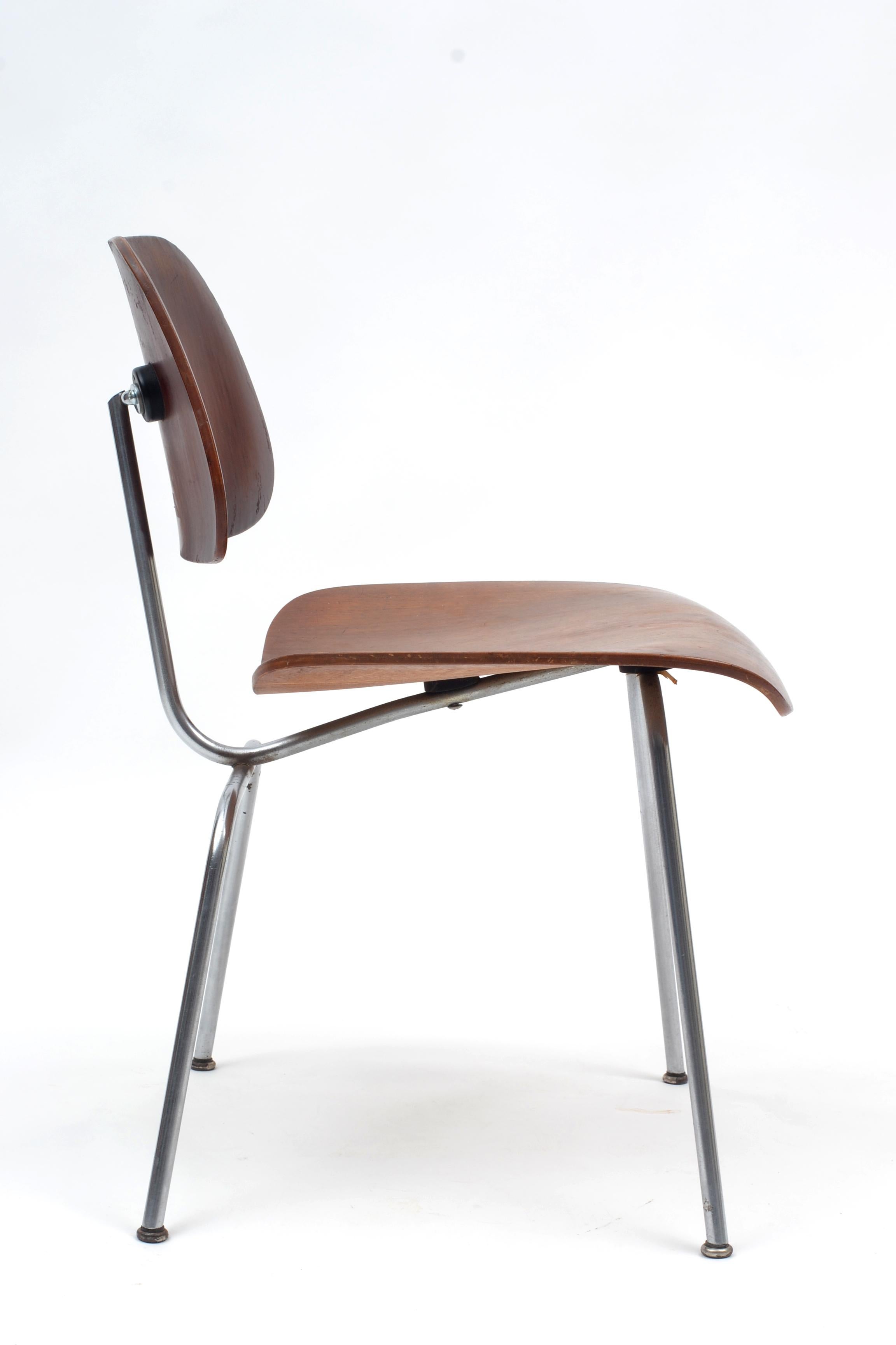 Mid-20th Century Eames Herman Miller DCM, 1950s For Sale