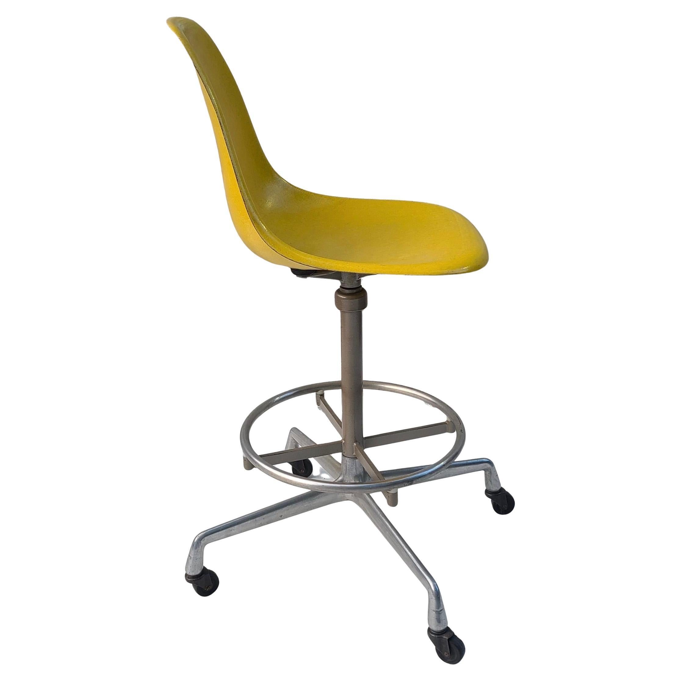 Eames Herman Miller Drafting Stool Shell Chair (Aluminium) im Angebot