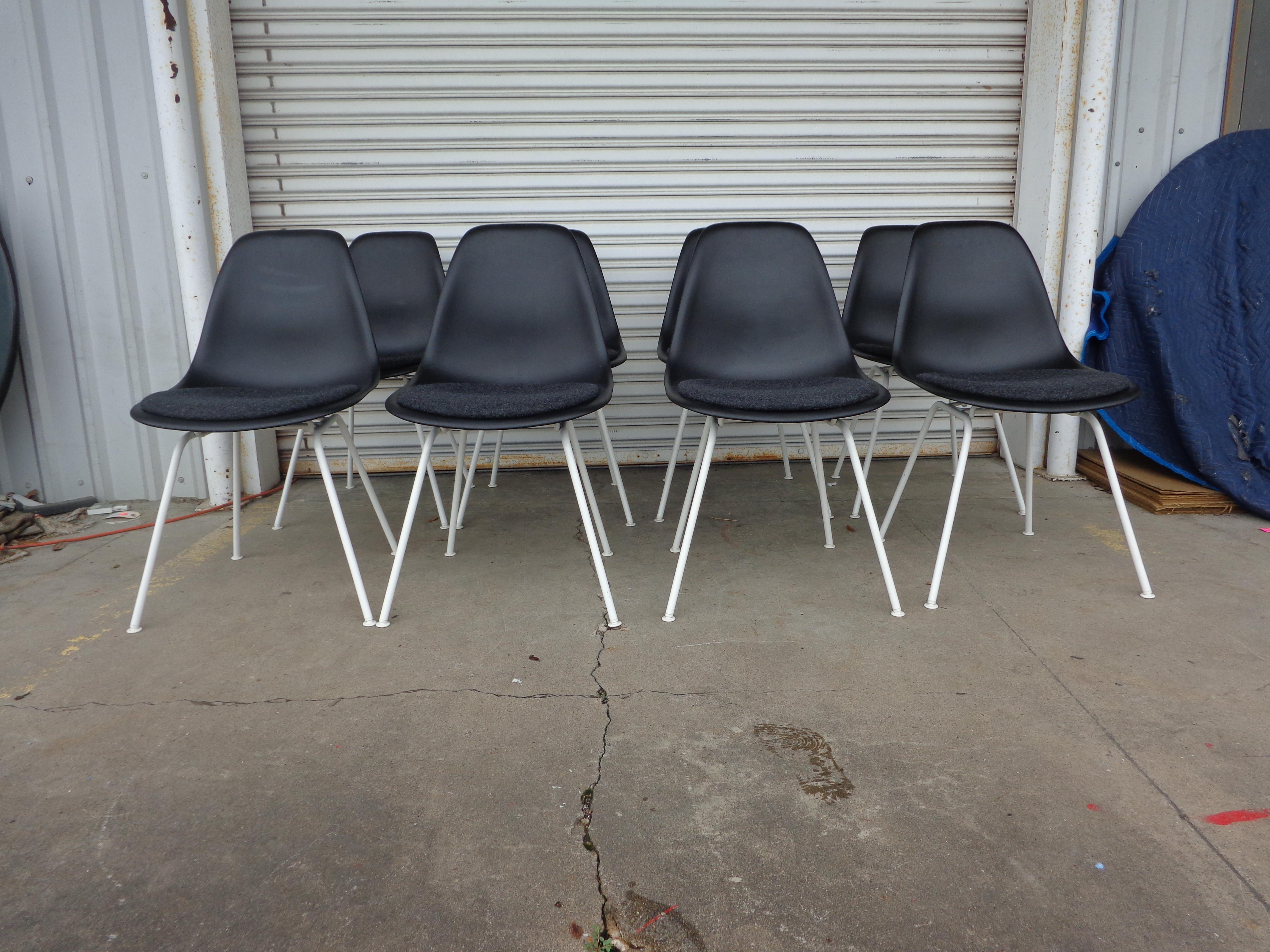 Eames Herman Miller Shell Chairs Multiple For Sale 4