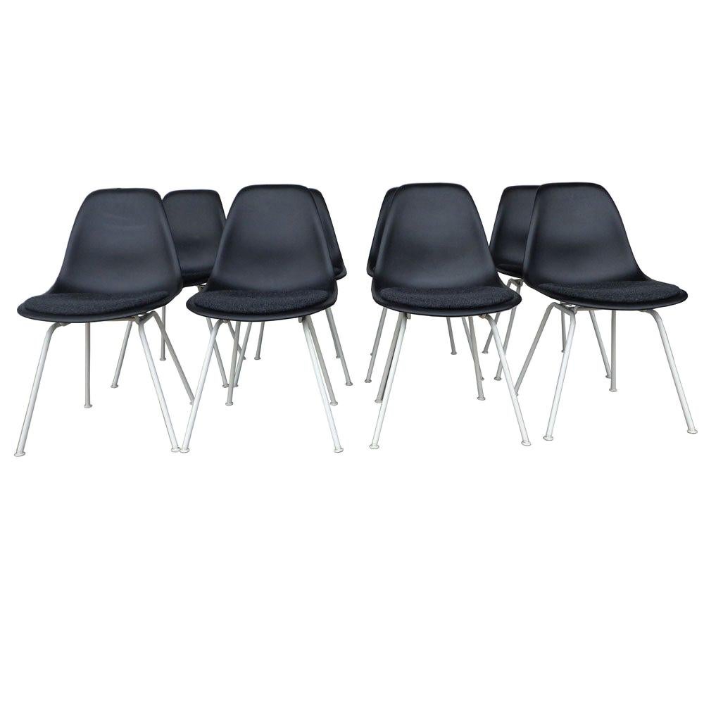 Chaises coquillage Eames Herman Miller multiples