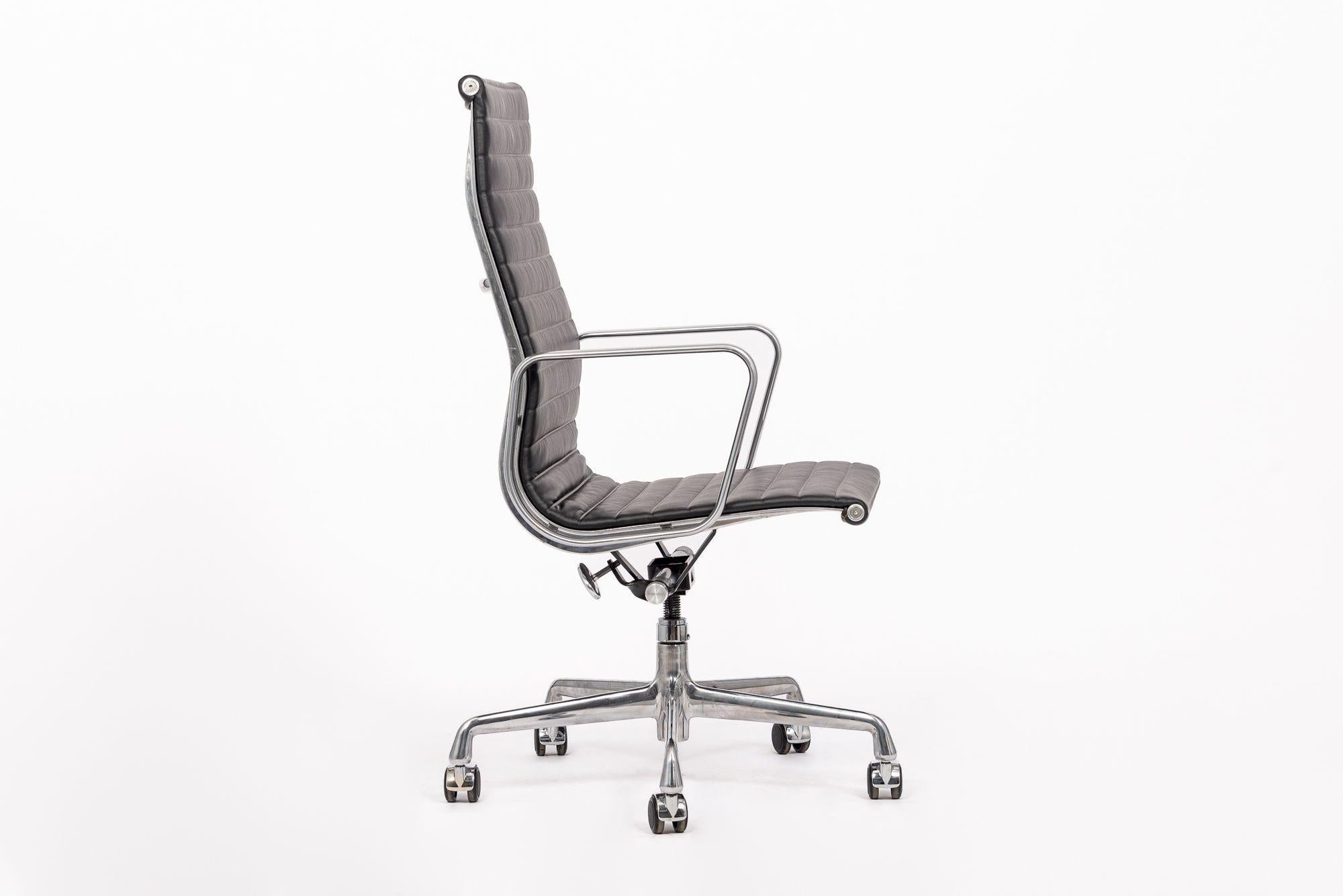 American Eames Herman Miller Tall Black Leather Desk Chair Executive Thin Pad For Sale