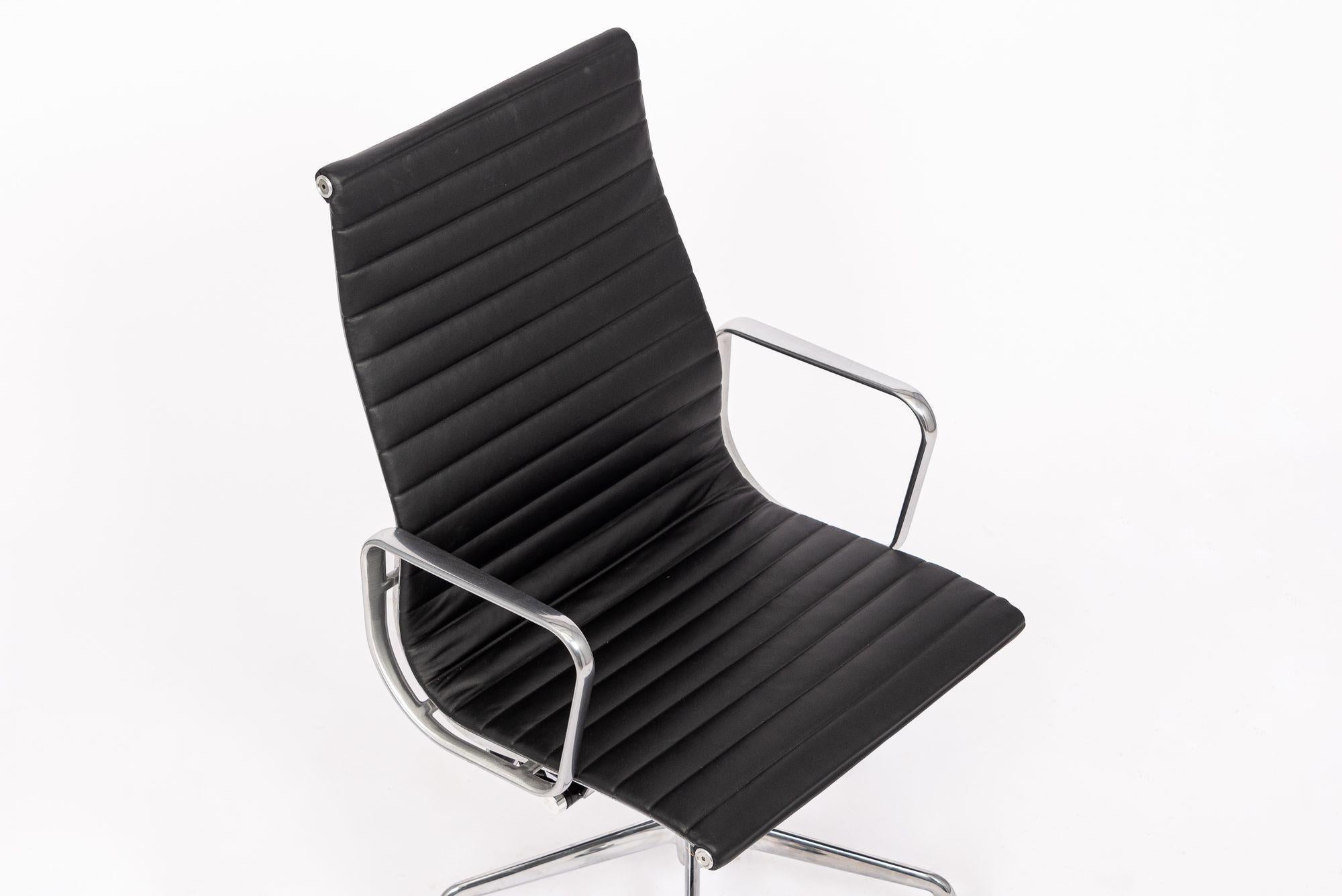 Aluminum Eames Herman Miller Tall Black Leather Desk Chair Executive Thin Pad For Sale