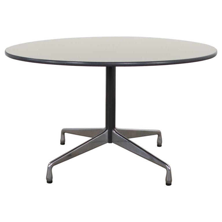 Eames Herman Miller Universal Base Round Table Off-White Laminate Top For  Sale at 1stDibs