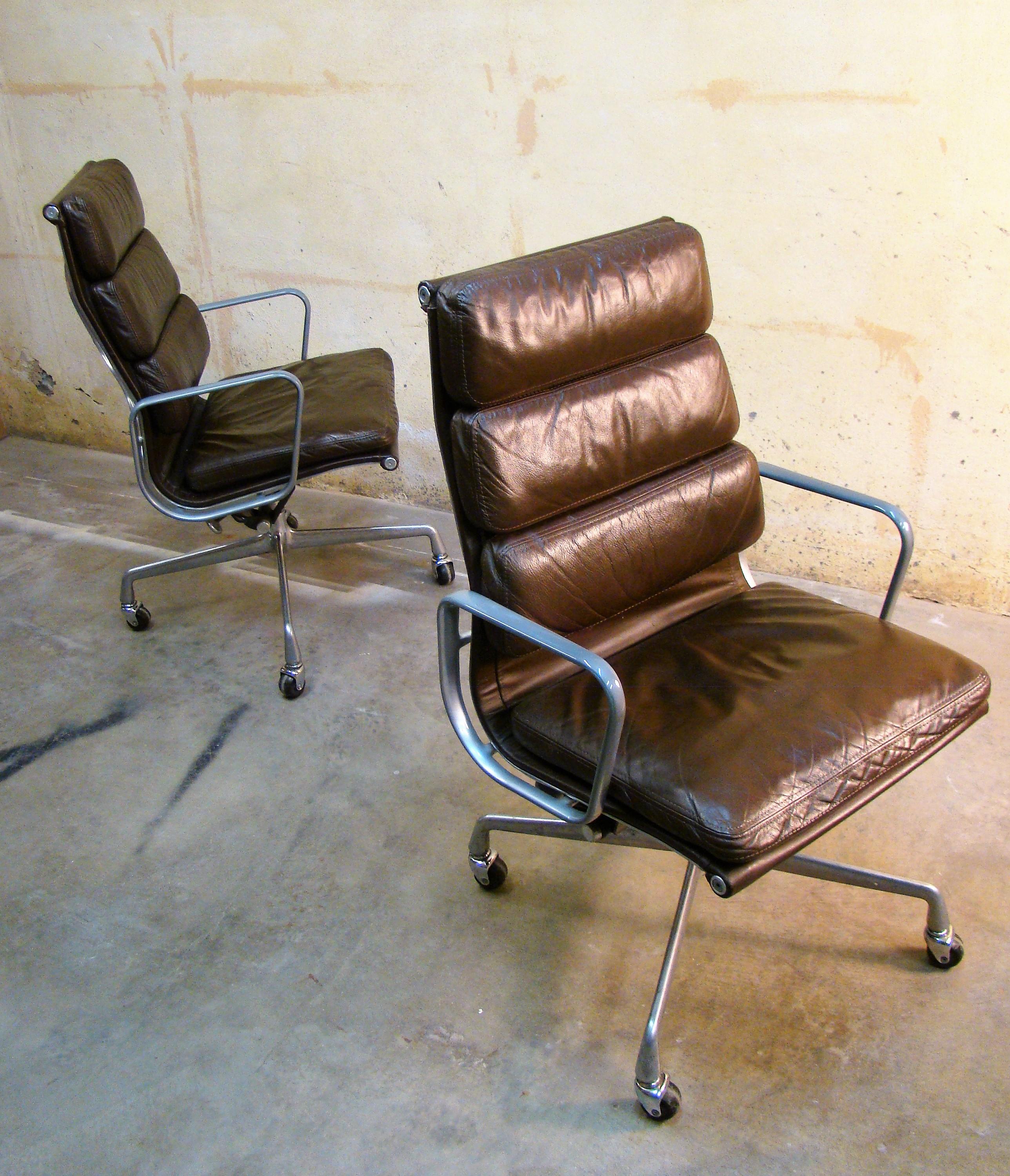 20th Century Eames Highback Softpad Management Chairs in Brown Leather for Herman Miller USA