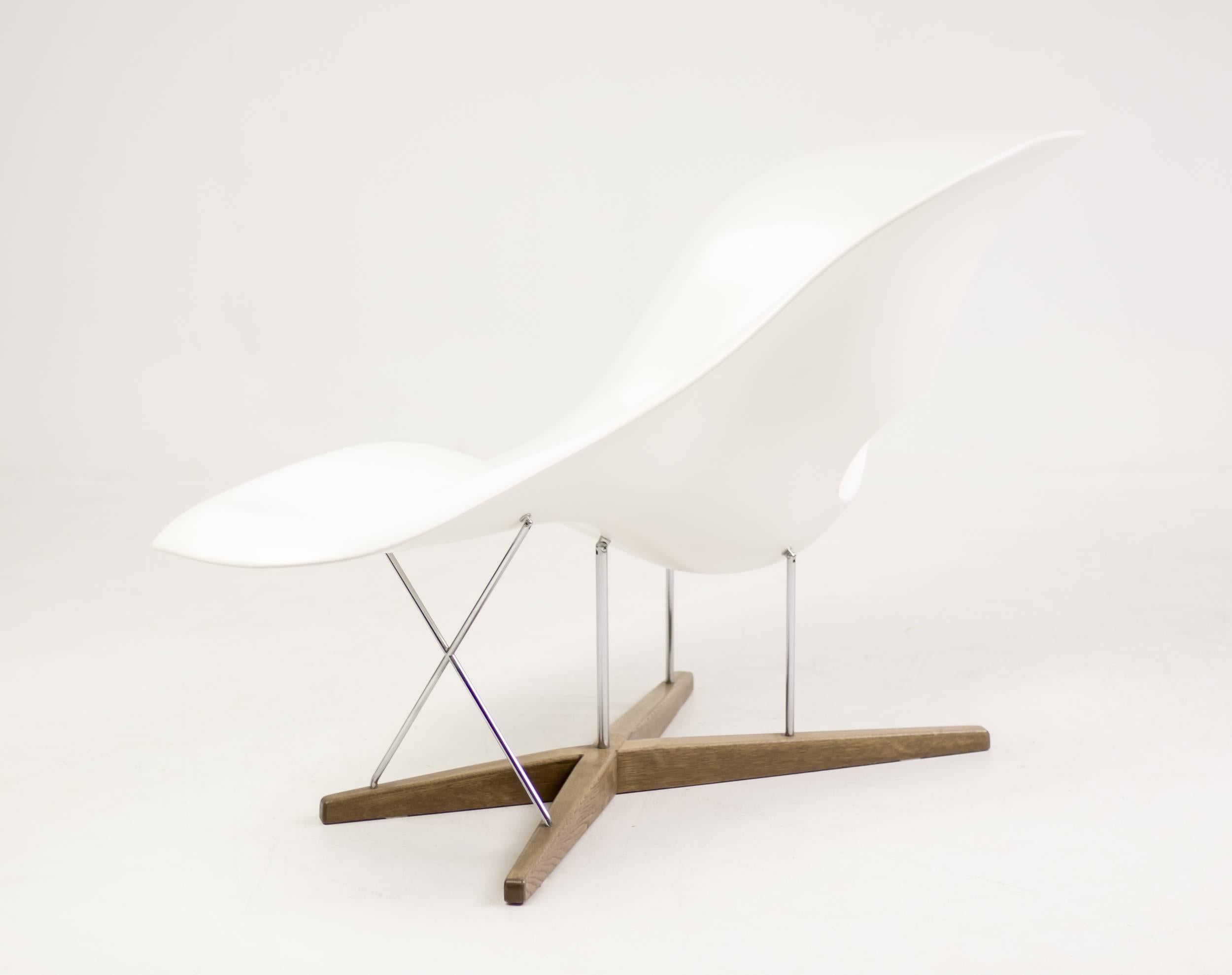 Eames La Chaise (Deutsch)