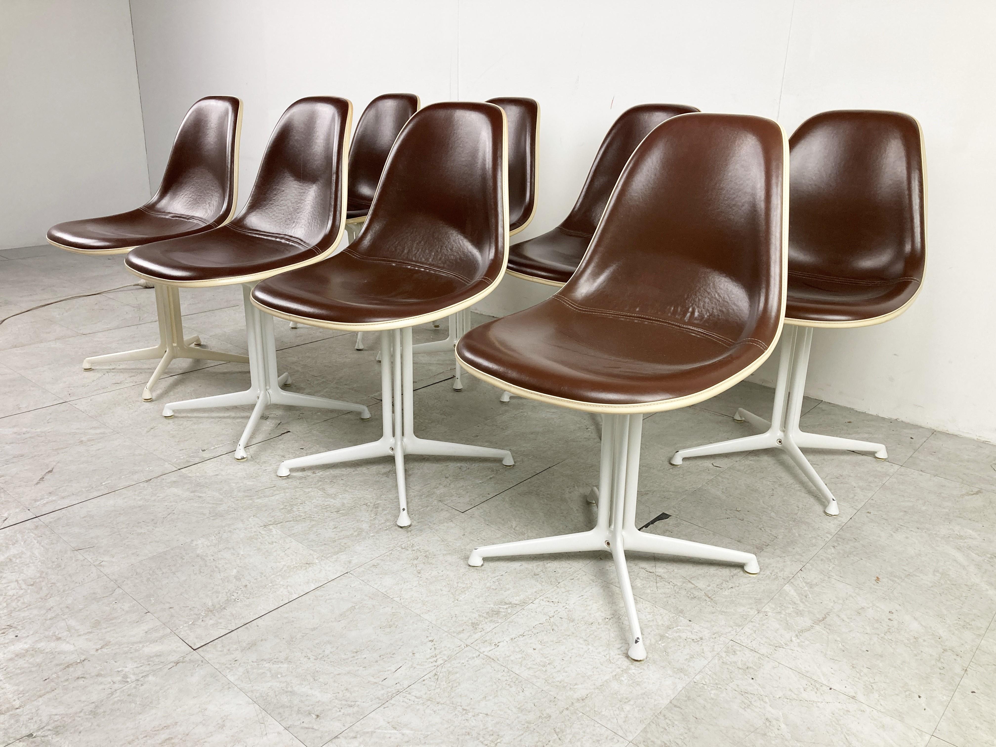 Eames La Fonda Chairs by Herman Miller, Set of 8 1960s In Good Condition In HEVERLEE, BE