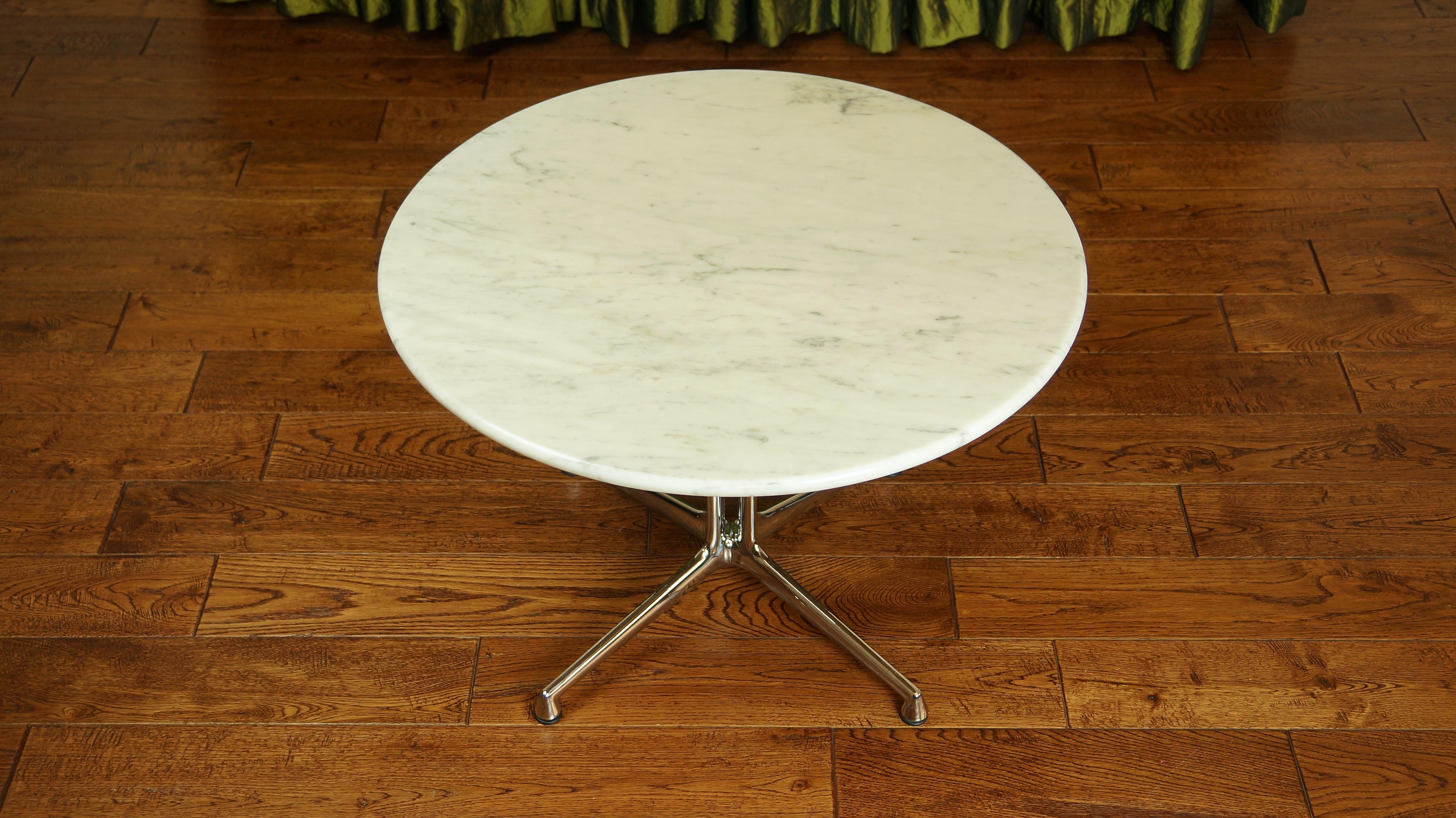 La Fonda marble coffee table or side table 
Designed by Charles Eames
Produced by Herman Miller, USA
Vintage 1960s.

A Classic design with quality materials in excellent clean vintage condition throughout.
Genuine 20mm thick marble, not