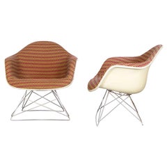 Chaises longues Eames LAR avec tissu original Alexander Girard:: Herman Miller