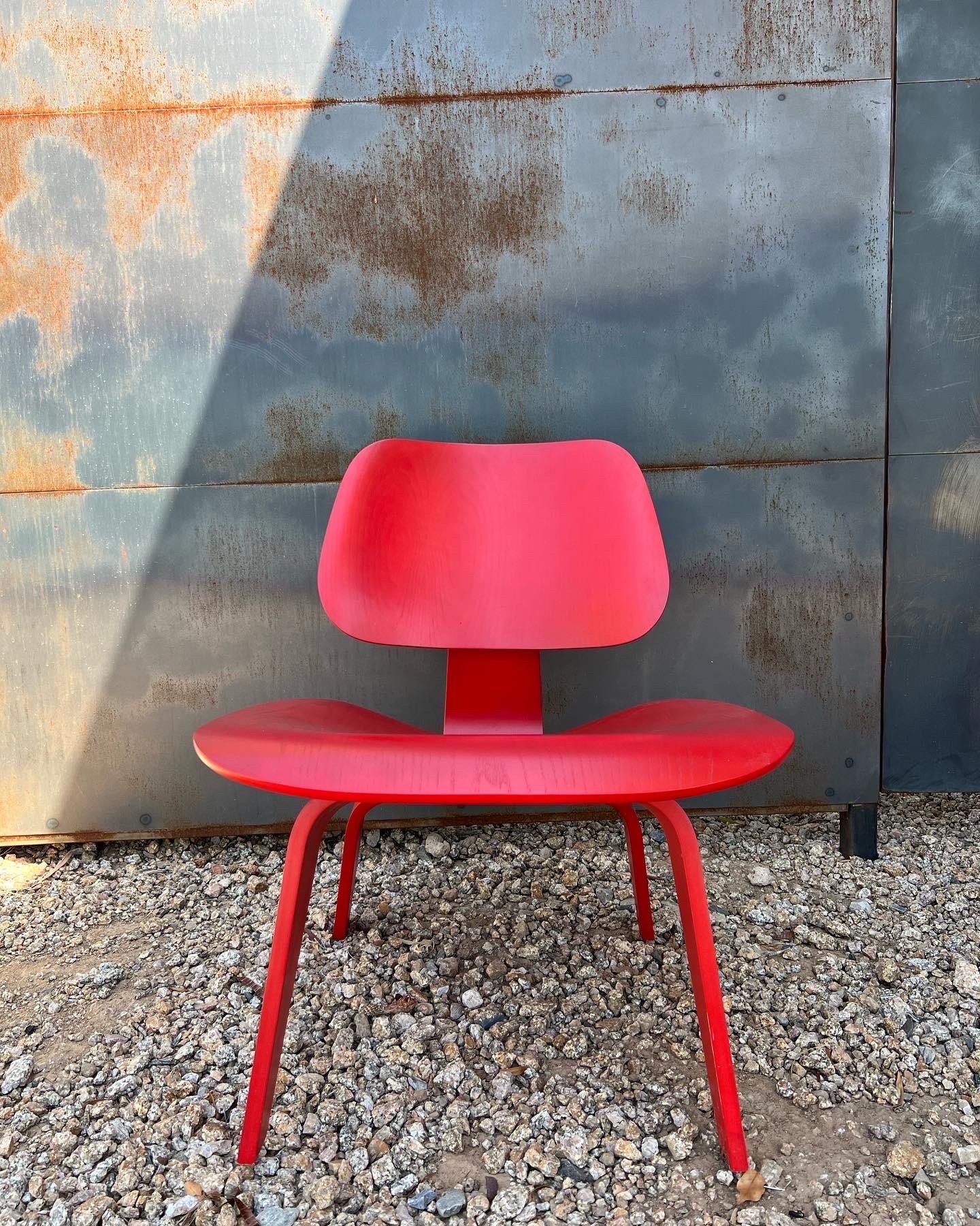 Contemporary Eames LCW (Lounge Chair Wood) for Herman Miller