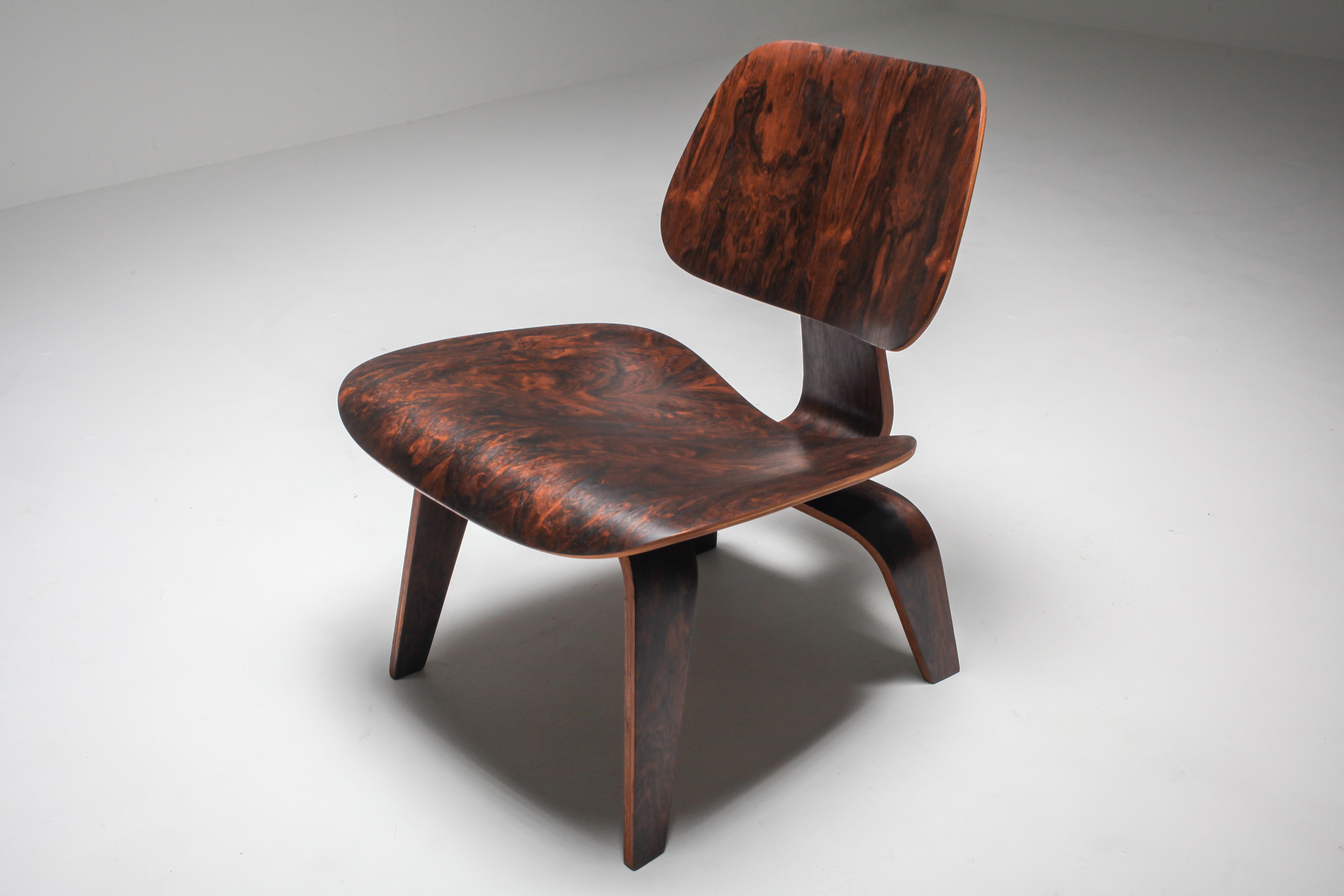American Eames LCW Pre-Production, Lounge Chair in Rio Rosewood, USA, 1945