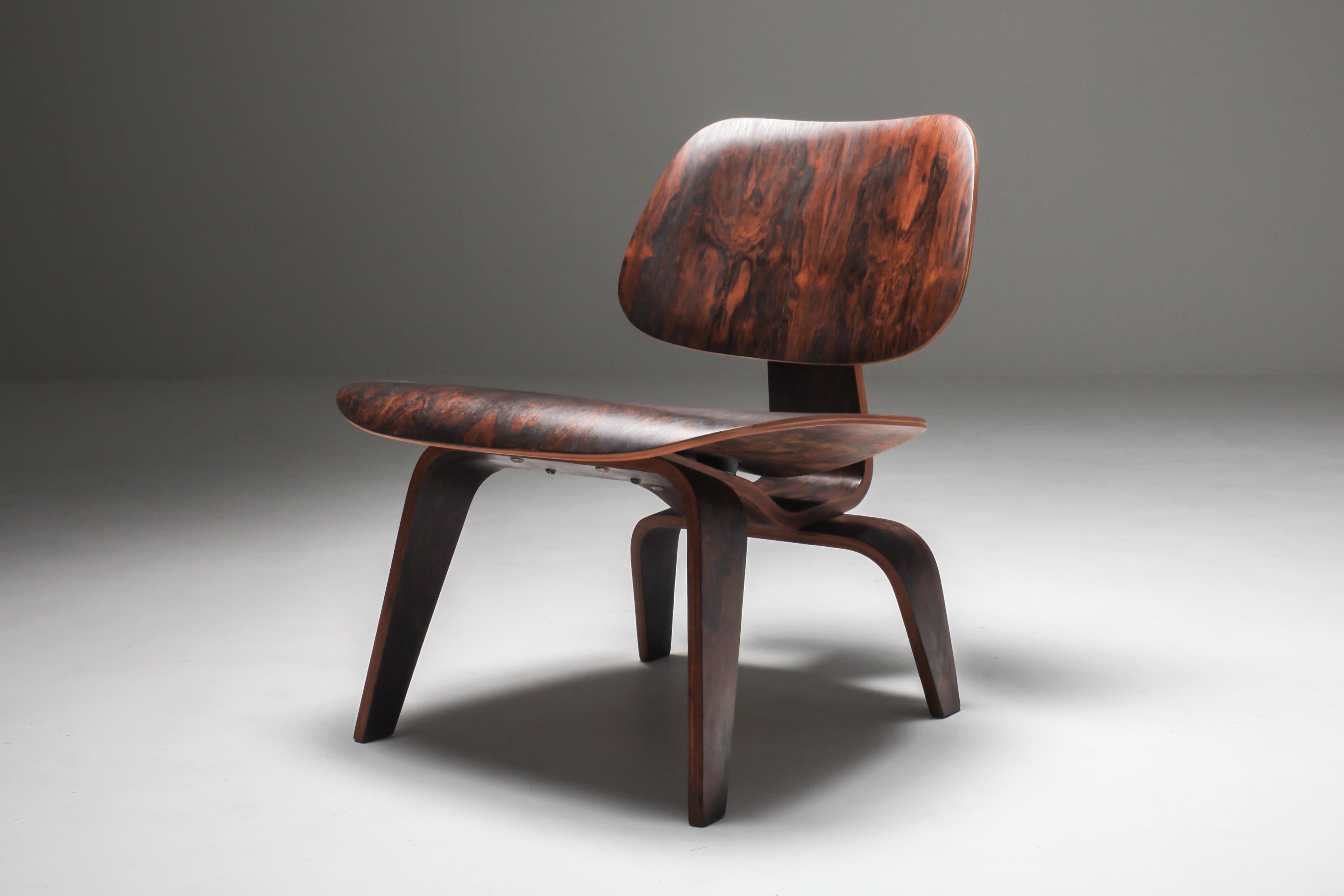 Mid-20th Century Eames LCW Pre-Production, Lounge Chair in Rio Rosewood, USA, 1945