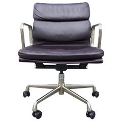 Eames Leather Soft Pad Management Chairs for Herman Miller
