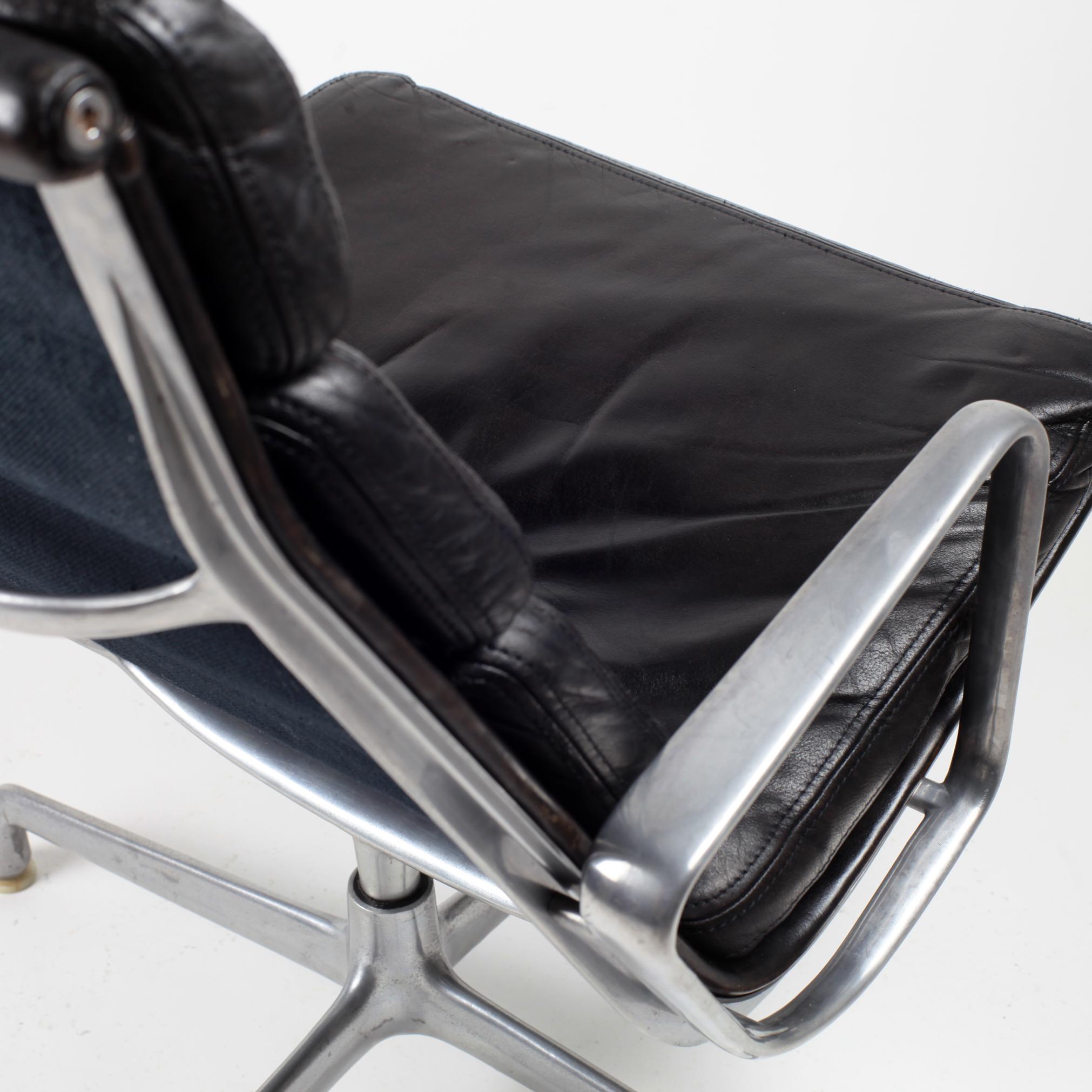 Eames Leather Swivel Soft Pad EA 216 Lounge Chair by Interform for Herman Miller 9