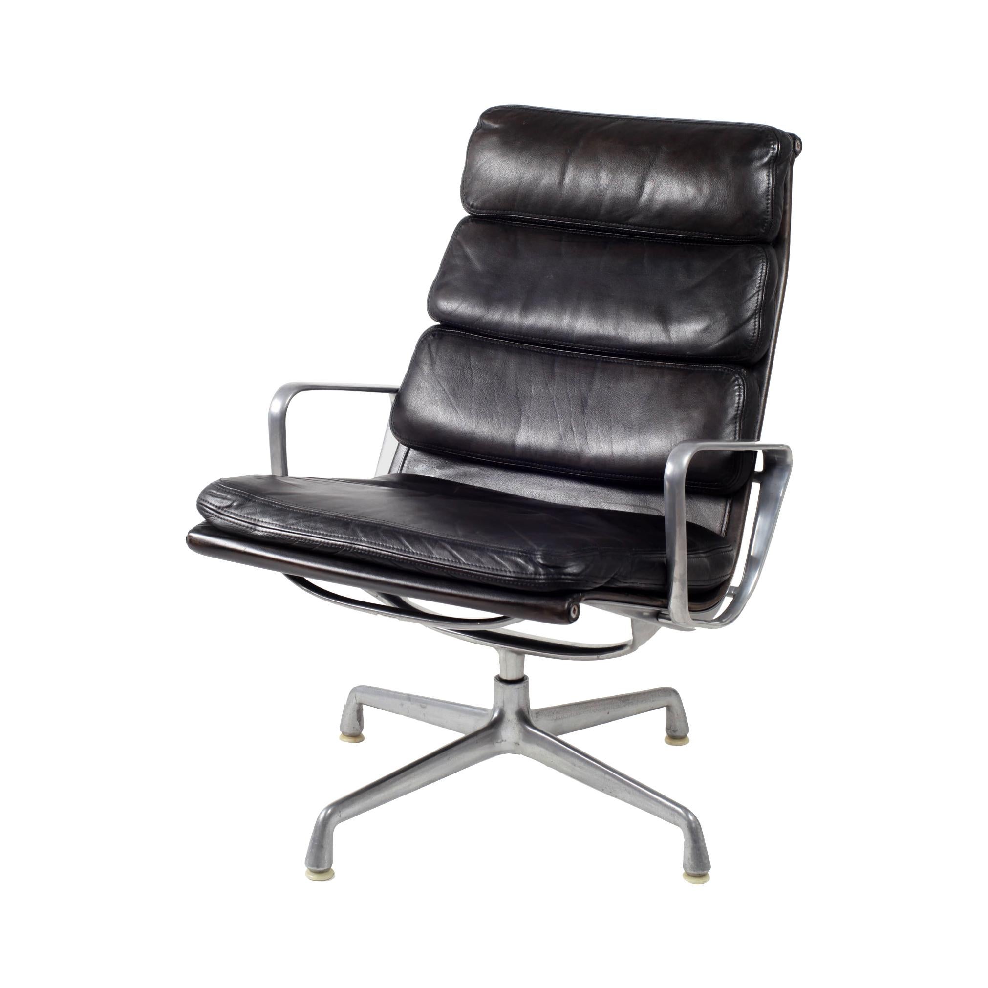 Eames Leather Swivel Soft Pad EA 216 Lounge Chair by Interform for Herman Miller