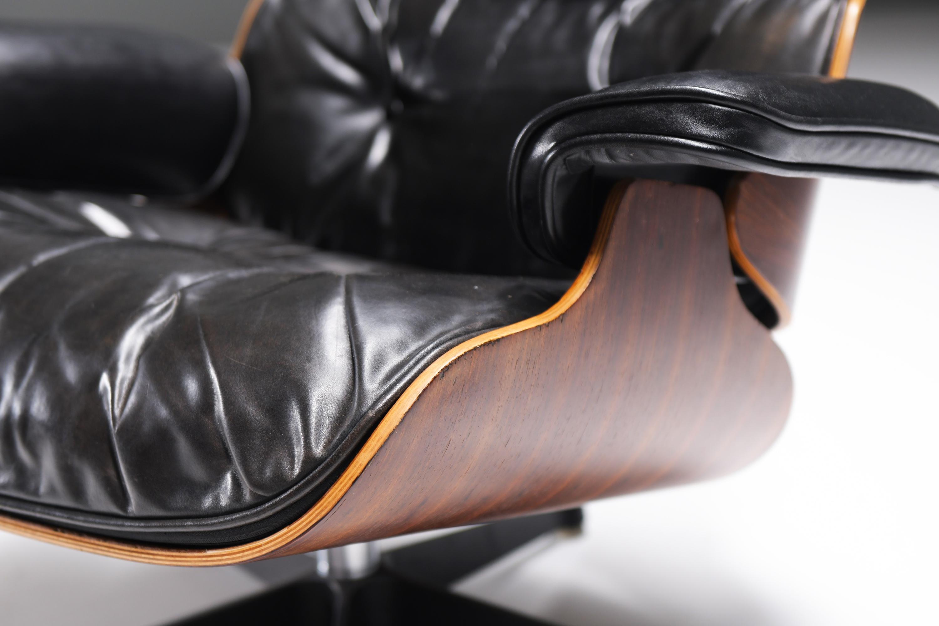 Eames lounge by Ray & Charles Eames by Mobilier International for Herman Miller 1