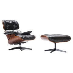 Eames lounge by Ray & Charles Eames by Mobilier International for Herman Miller