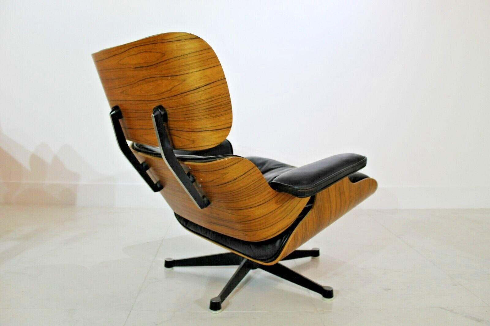 20th Century Eames Lounge Chair 1960s Black Leather and Rosewood