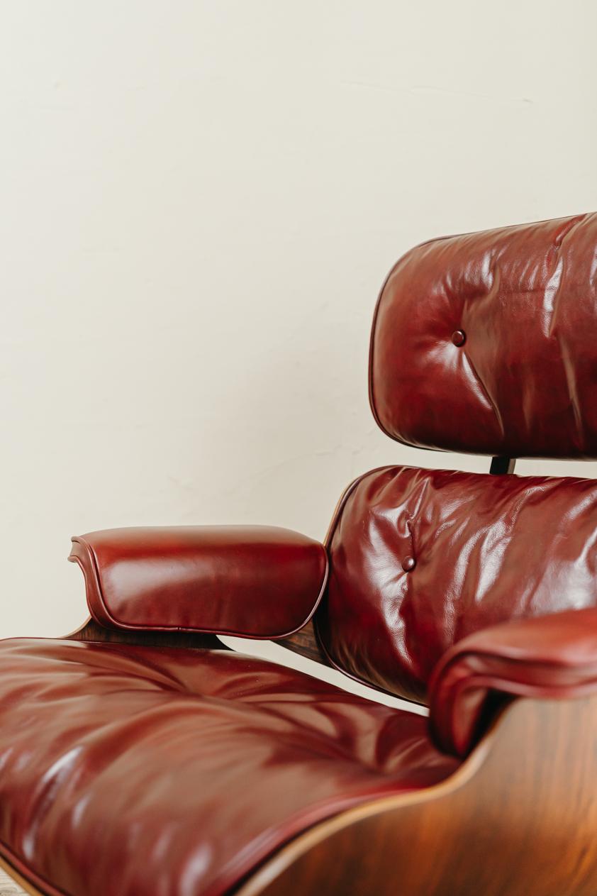 Eames Lounge Chair and Its Ottoman, Dated 1965 7