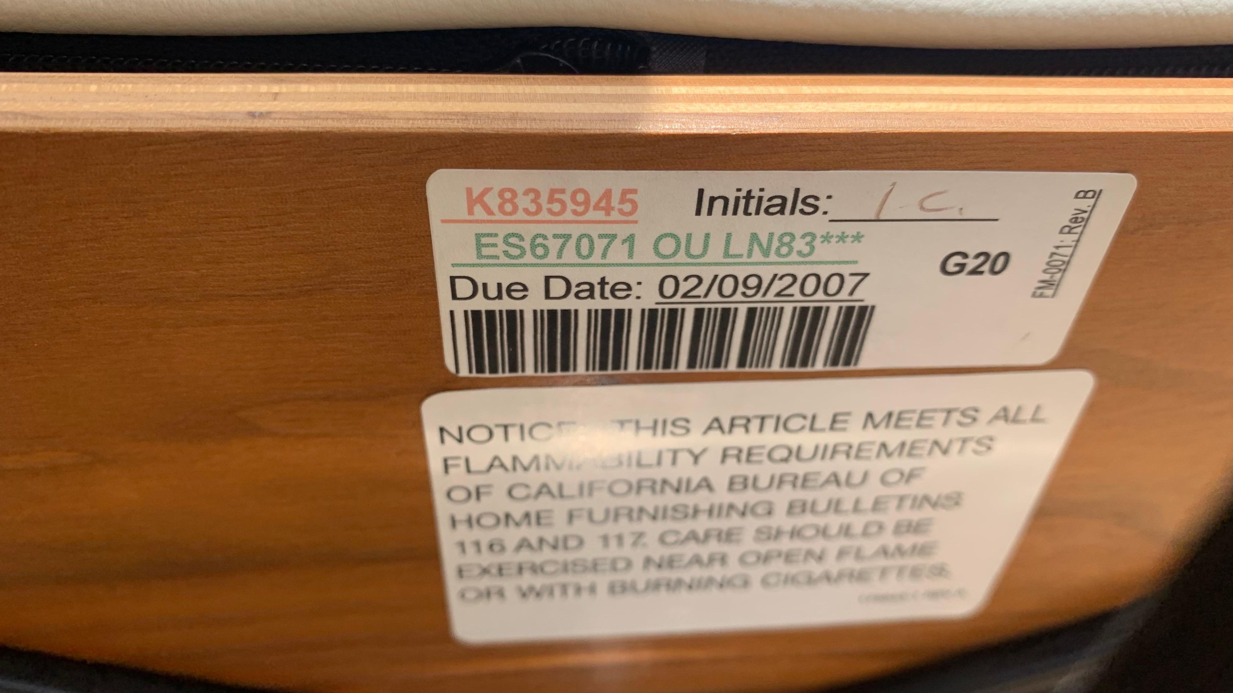 Eames Lounge Chair und Ottoman, 50th Anniversary Edition in weißem Leder im Angebot 5