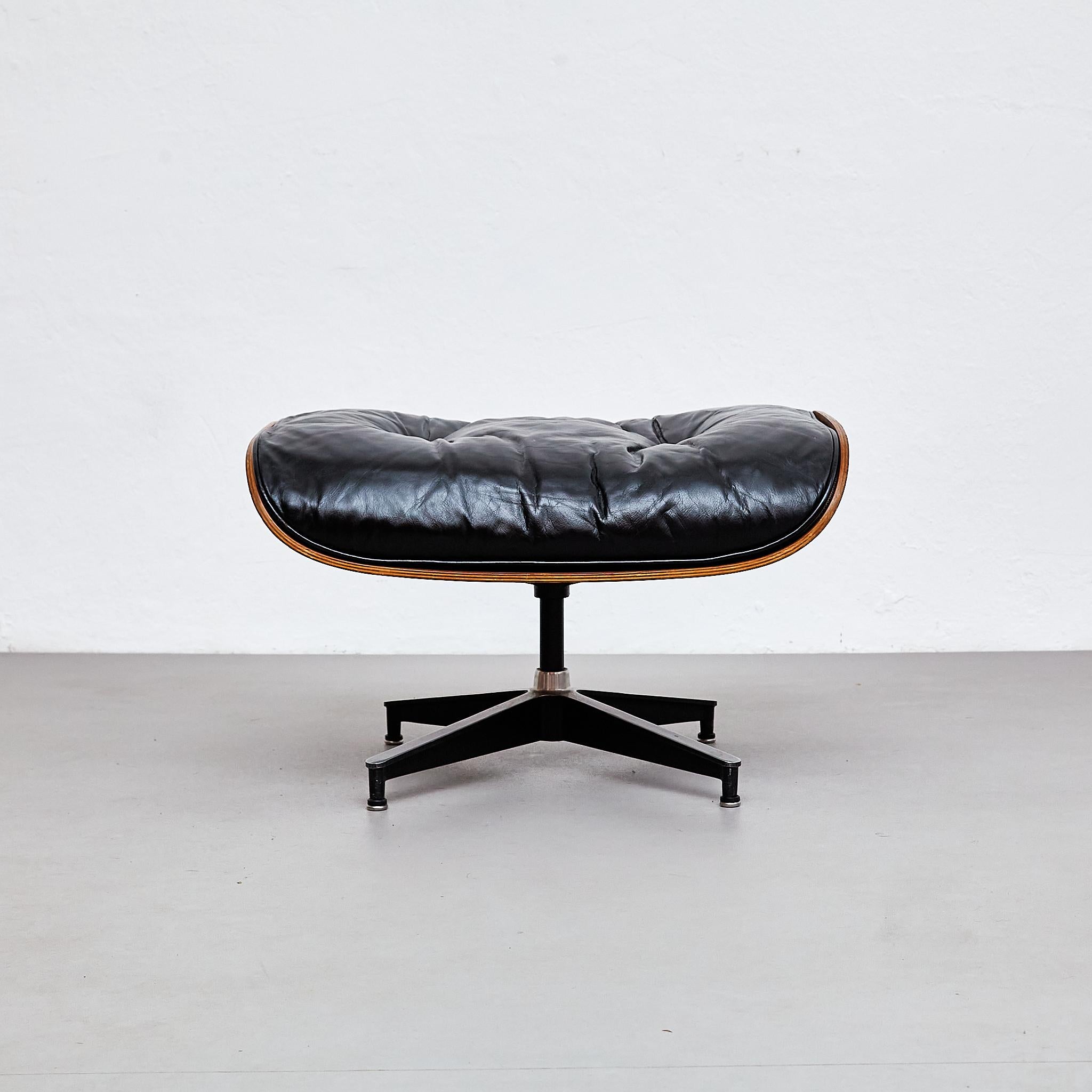 Chaise longue et ottoman Eames par Herman Miller, vers 1950 en vente 7