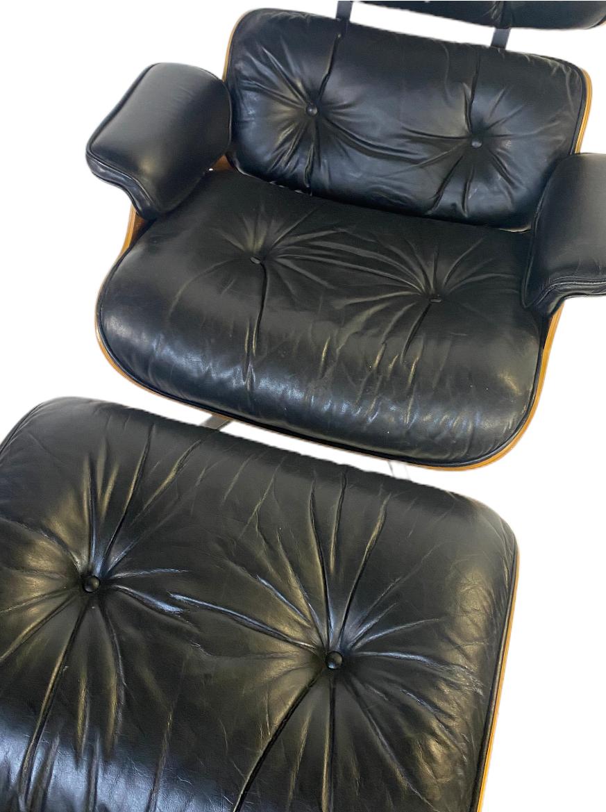 Eames Lounge Chair and Ottoman 9