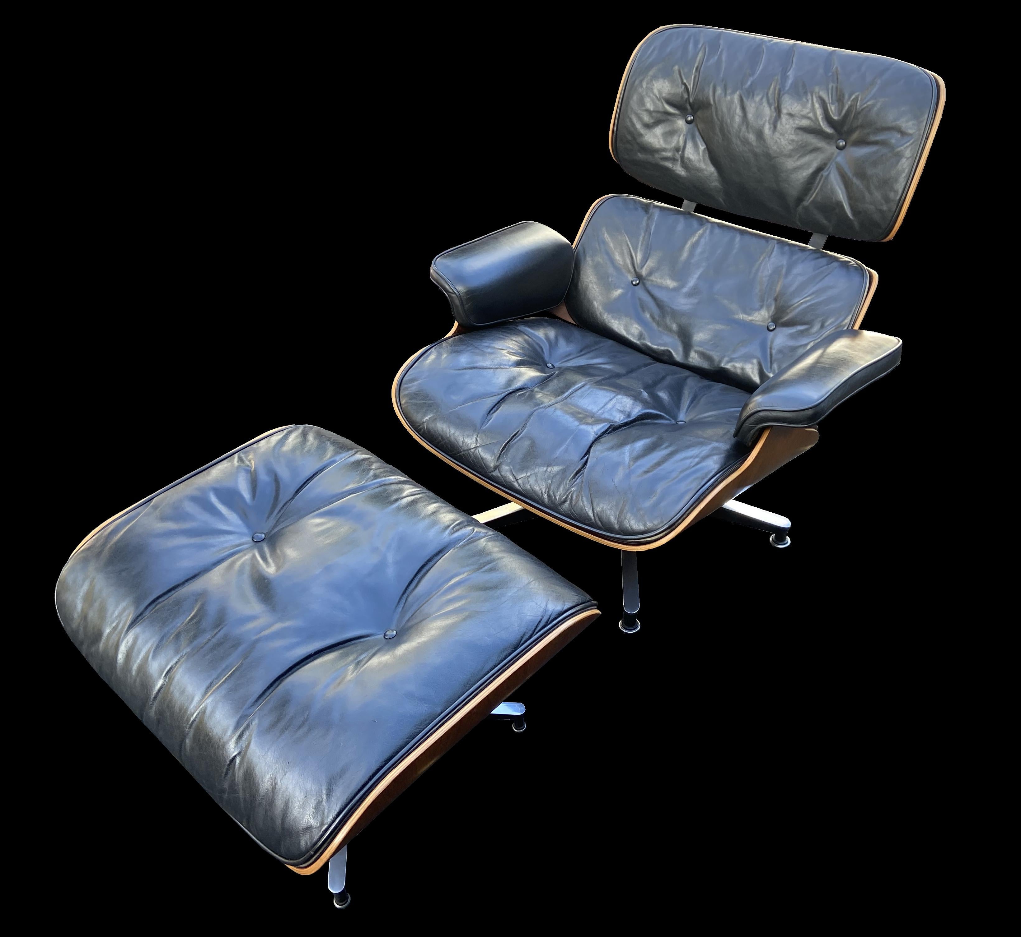 Mid-Century Modern Eames Lounge Chair and Ottoman in Black Leather and Santos Rosewood