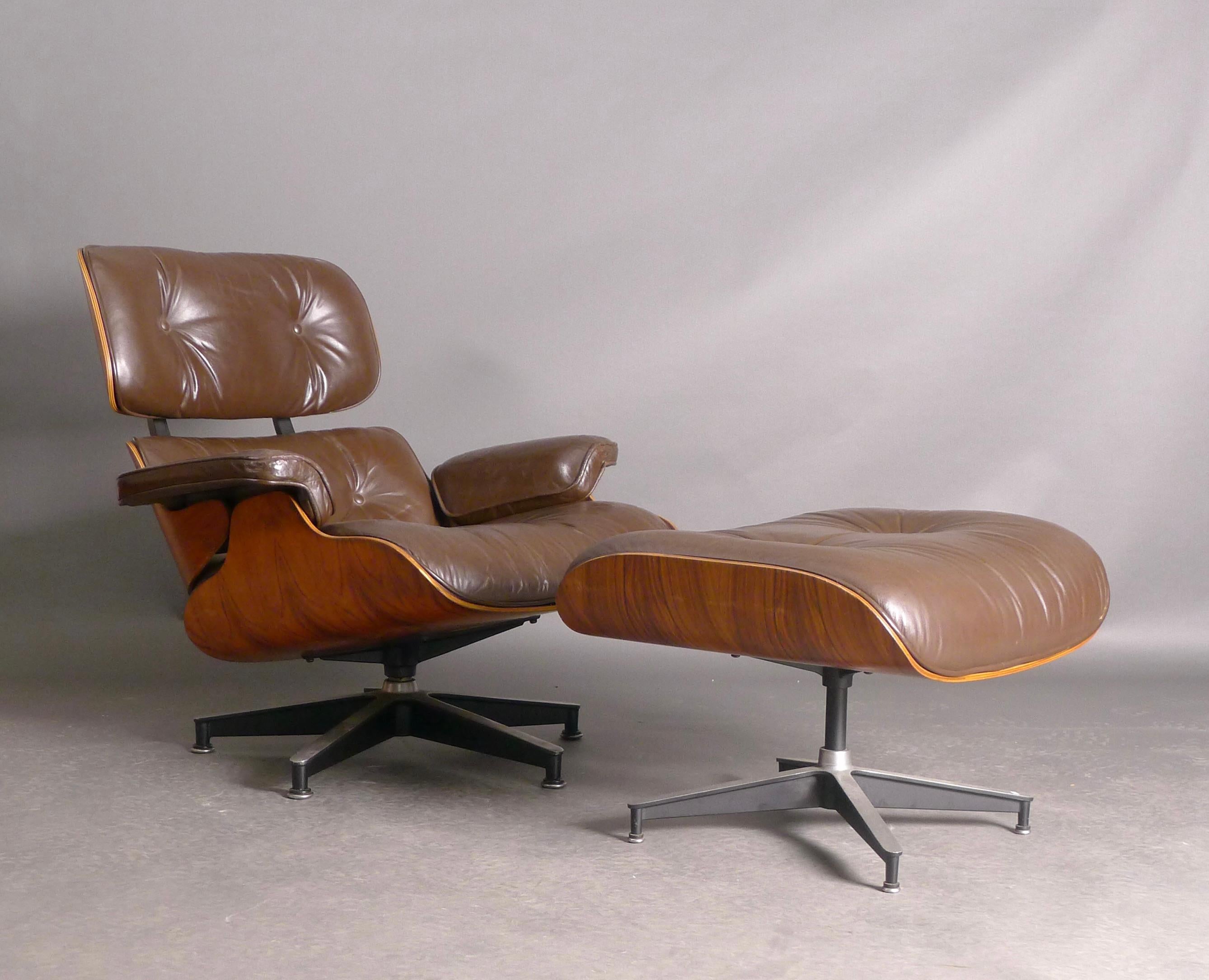 Sedia da salotto e ottomana Eames, modello 670/671, Herman Miller, USA, anni '70 In condizioni buone a Wargrave, Berkshire