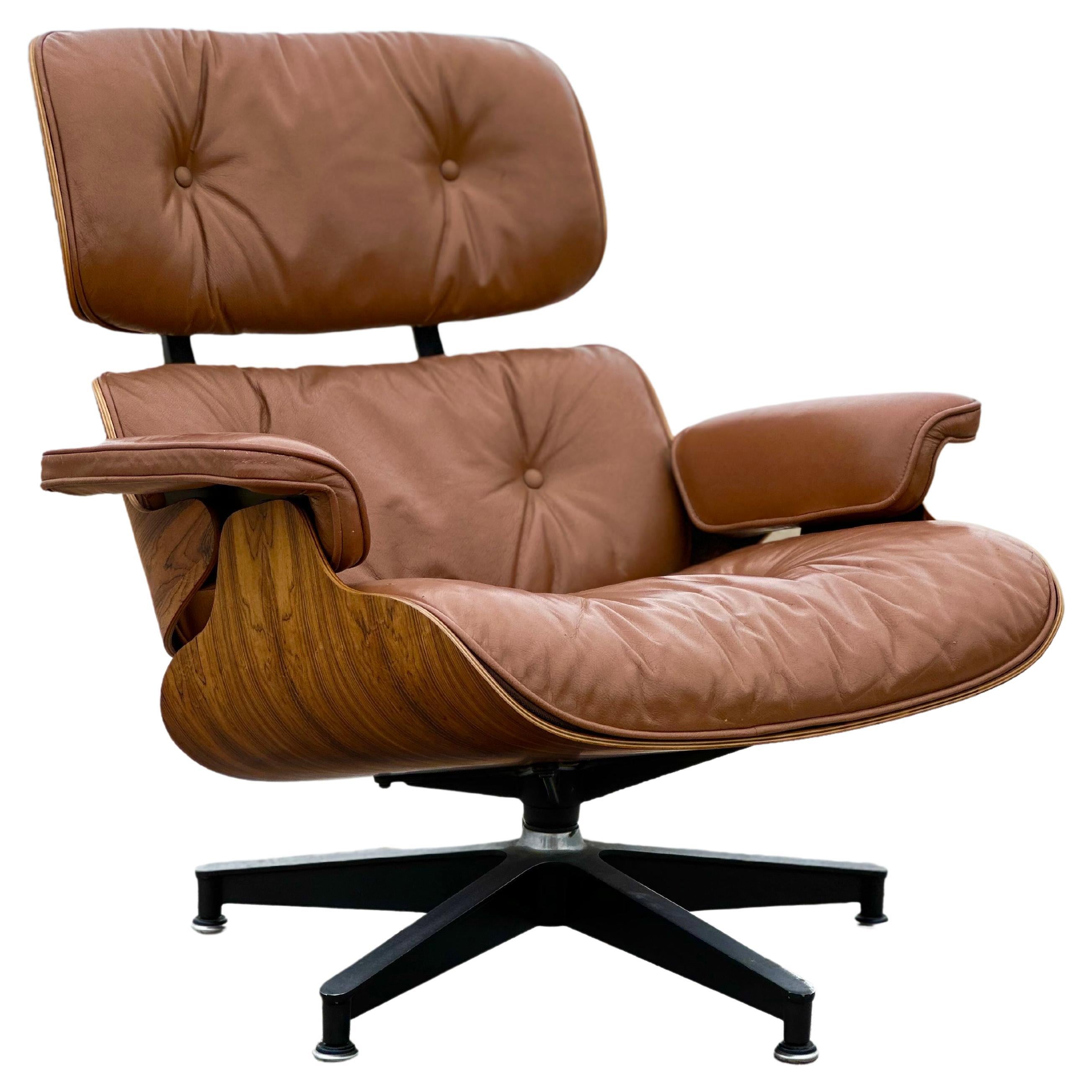 Eames Lounge Chair by Herman Miller For Sale at 1stDibs