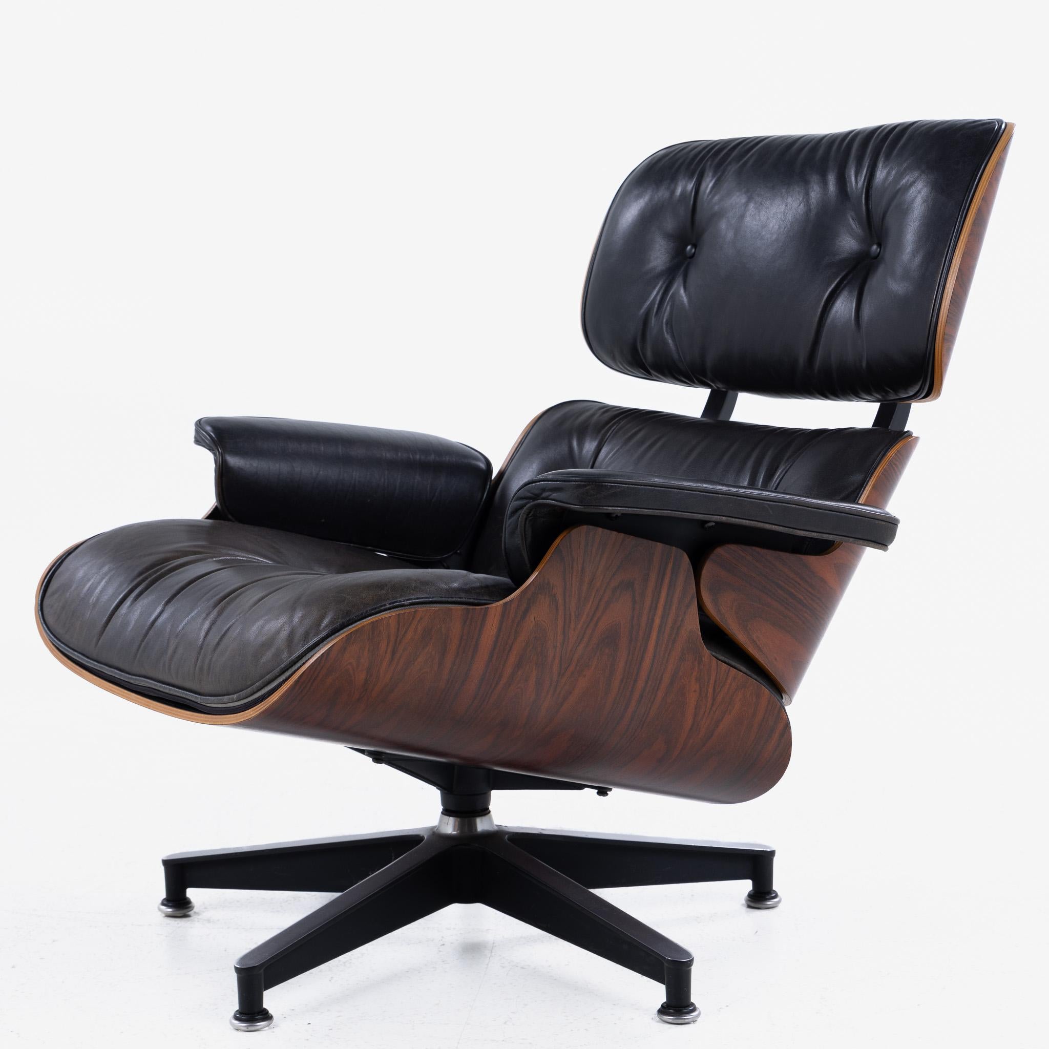 Eames Lounge Chair