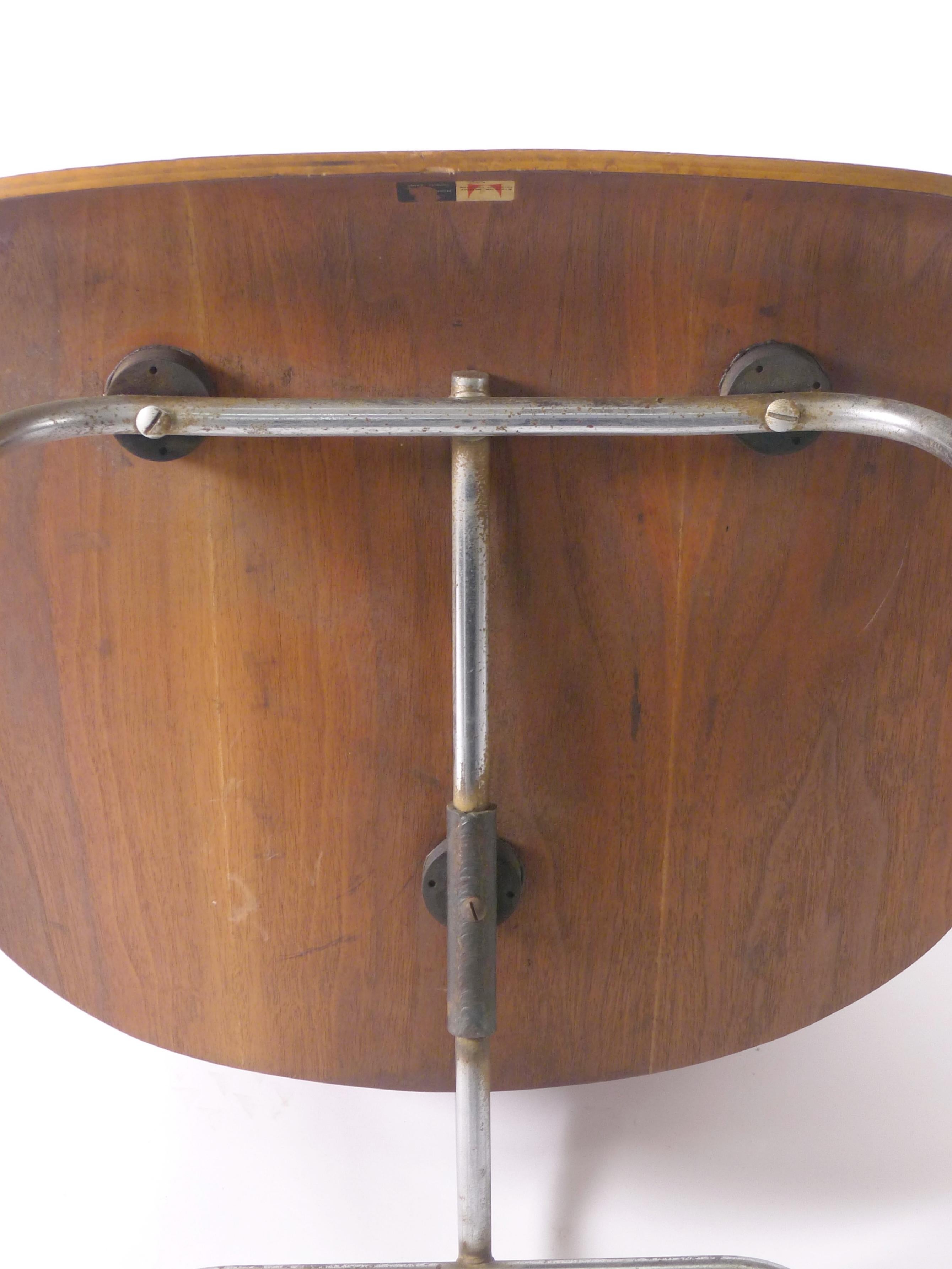 Mid-20th Century Eames Lounge Chair Metal (LCM), Herman Miller, 2nd Generation, circa 1953