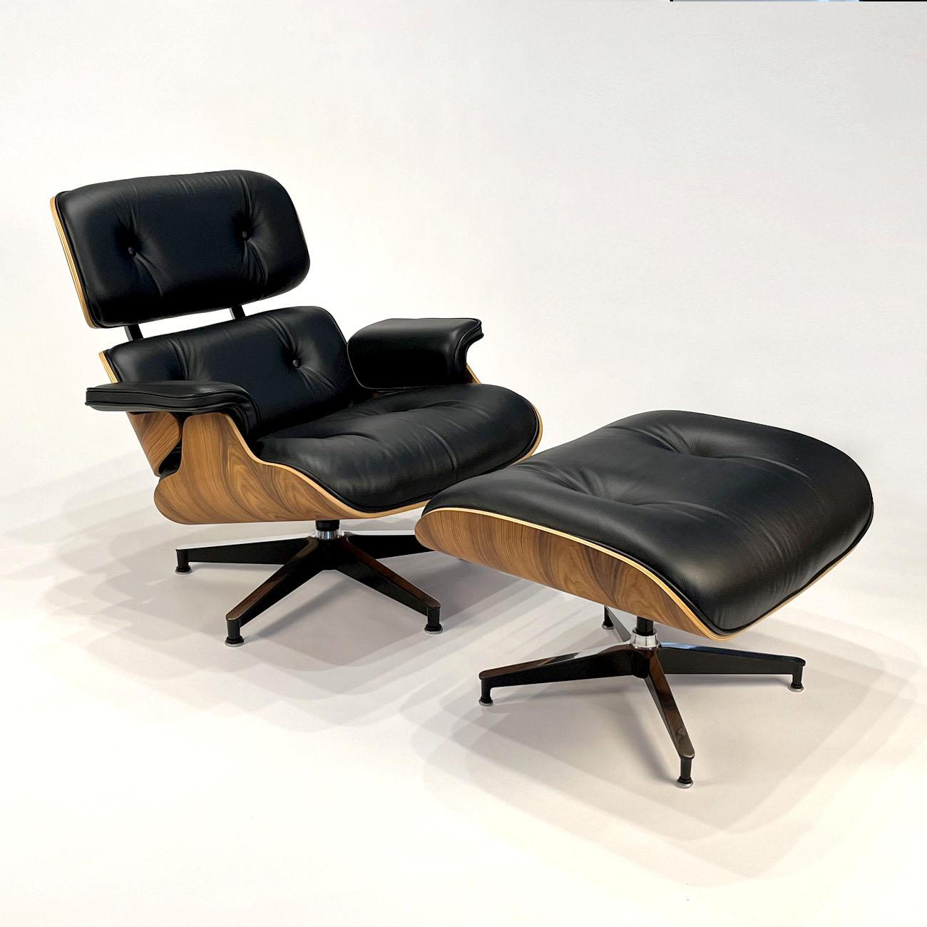 Eames Lounge Chair & Ottoman by Charles & Ray Eames for Herman Miller
1956 / 2021
Standard Size
Oiled Palisander Santos & Black Leather