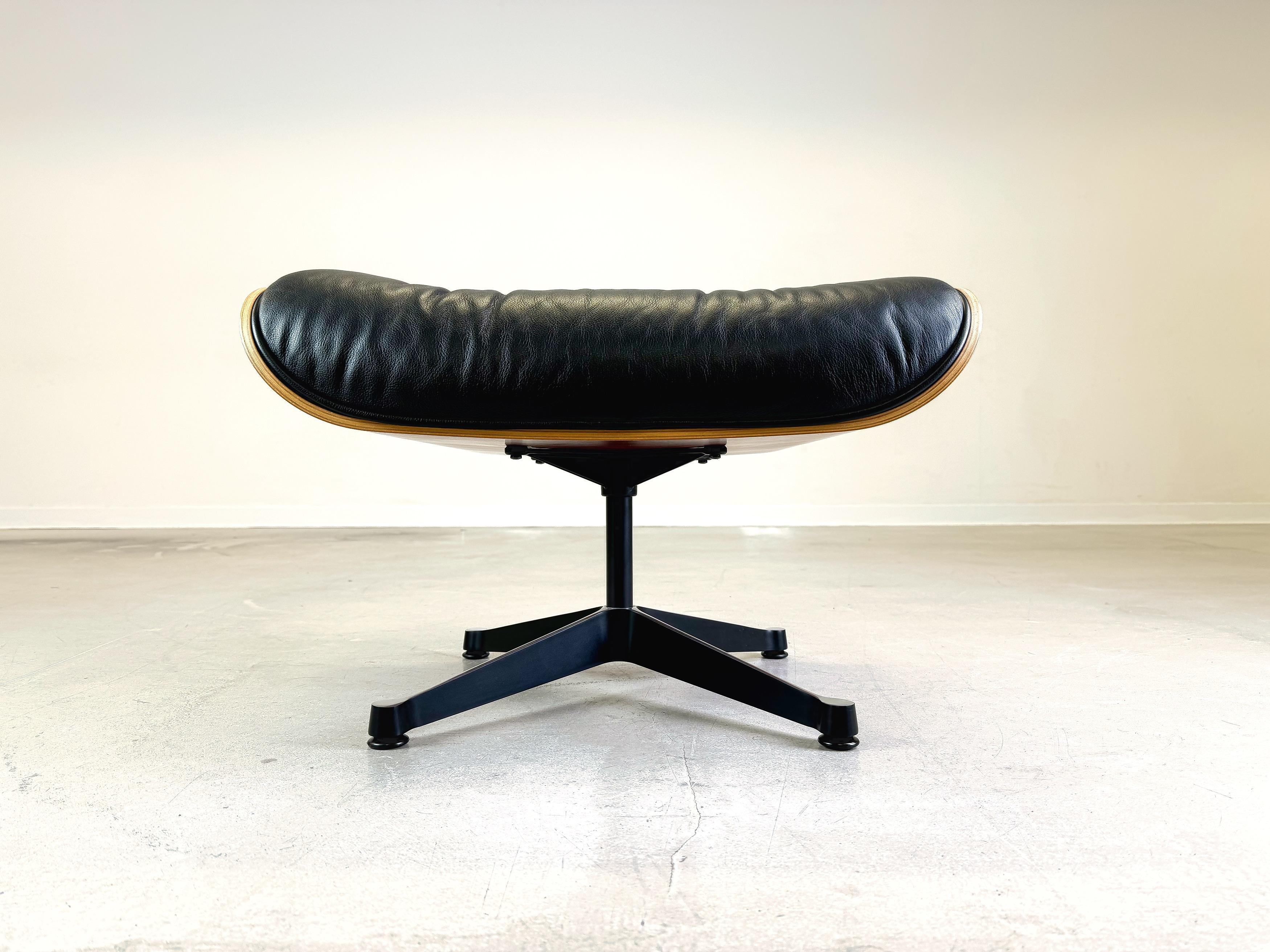 Eames Lounge chair Vitra armchair incl. ottoman black 12