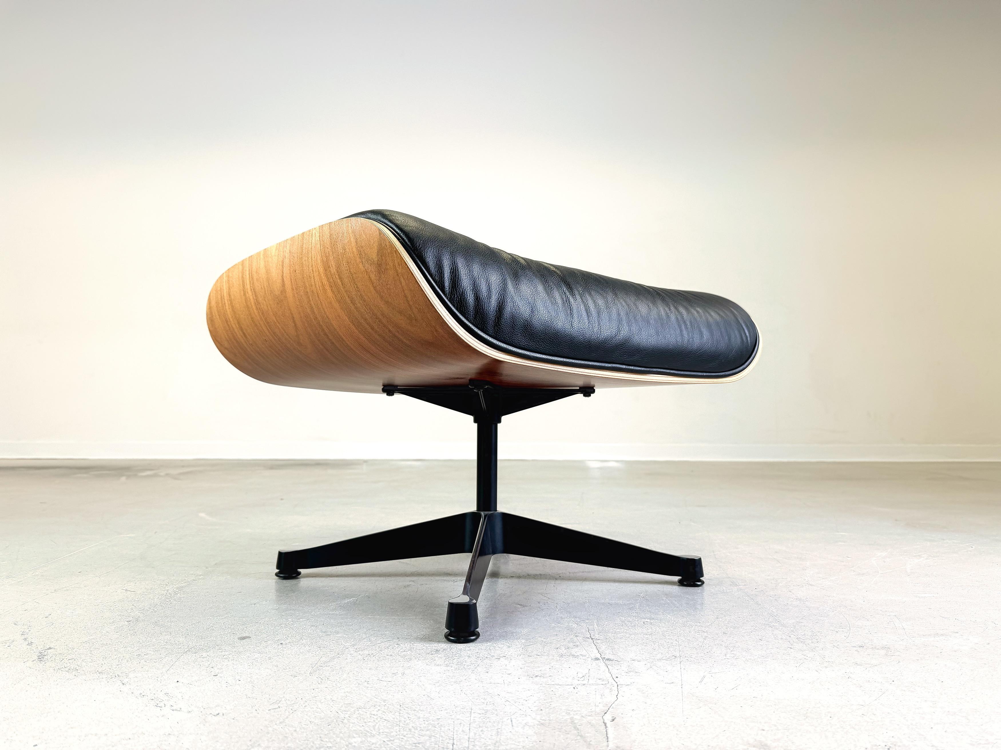 Eames Lounge chair Vitra armchair incl. ottoman black 13