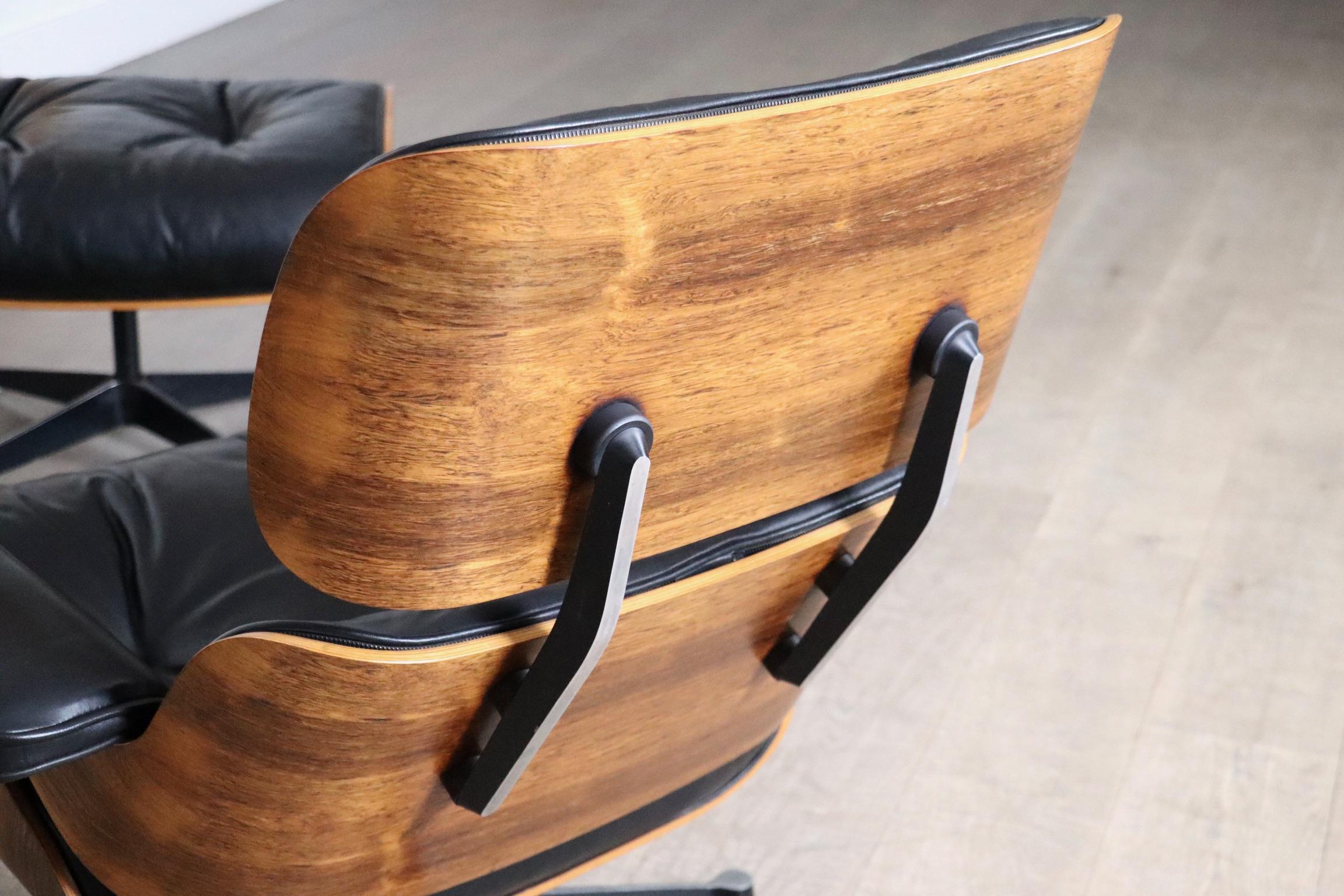 Sedia da salotto Eames con ottomana di Charles and Ray Eames per Herman Miller, 1970 8