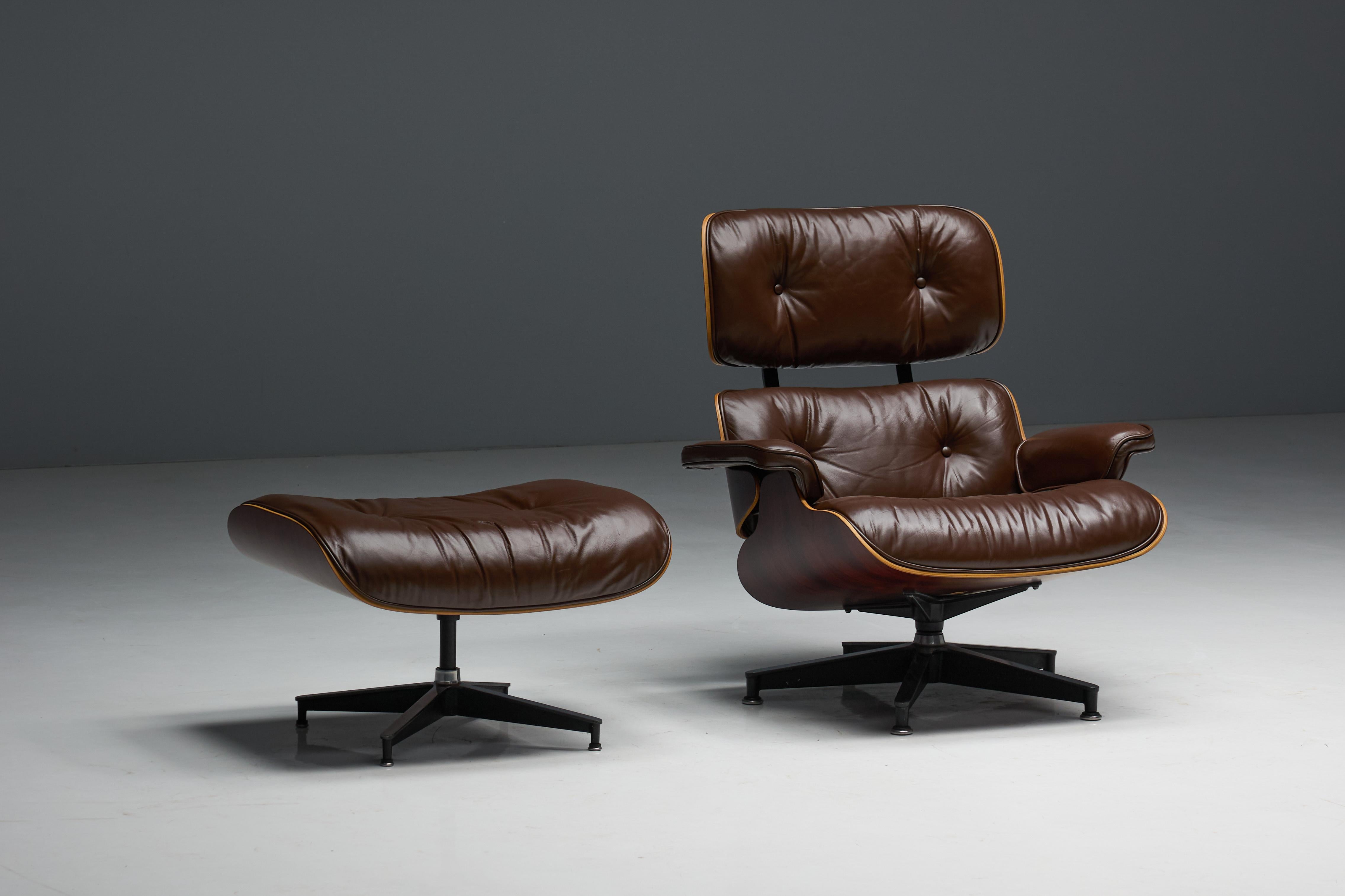 Eames Lounge Chair with Ottoman for Herman Miller, United States, 1970s For Sale 5