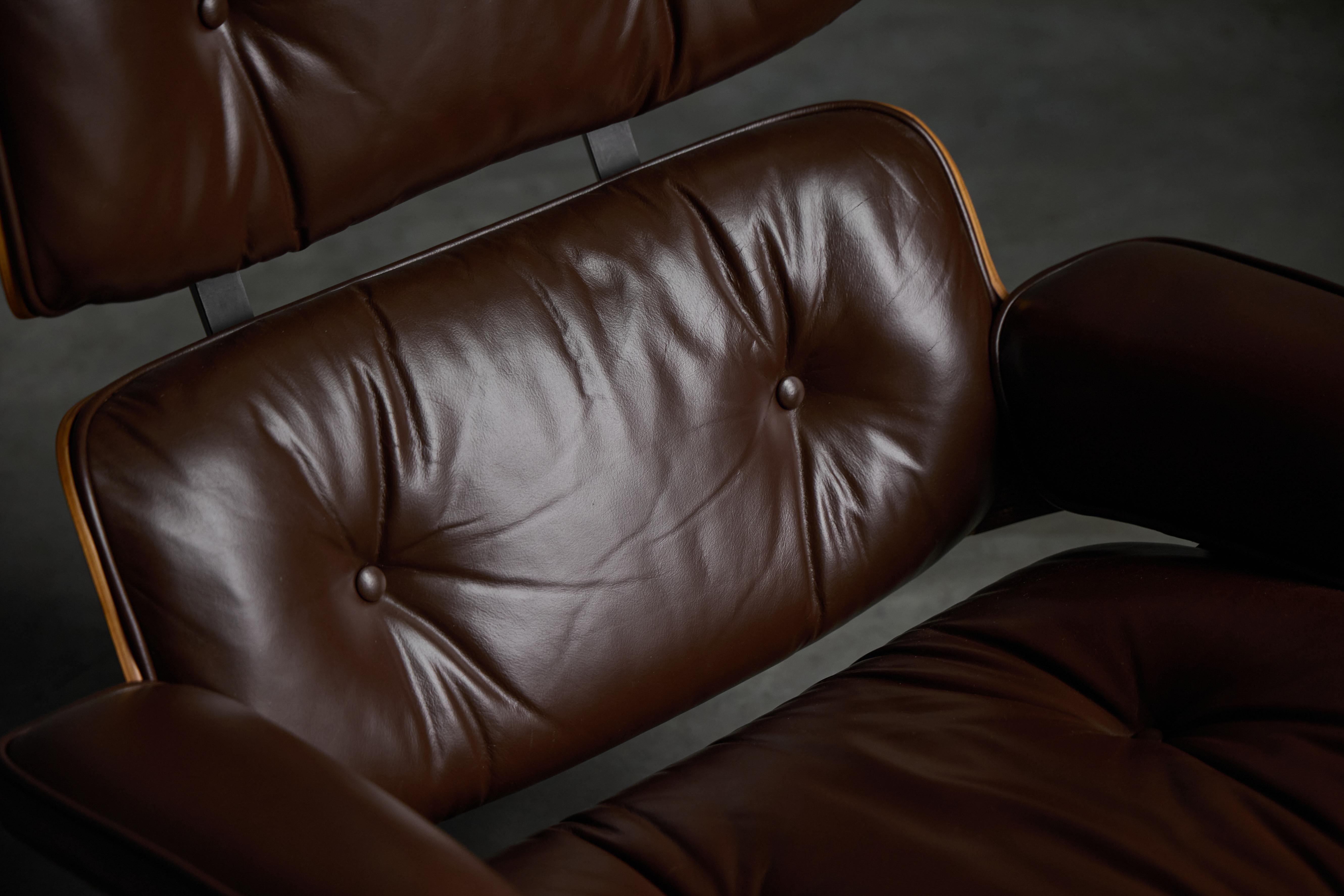 Eames Lounge Chair with Ottoman for Herman Miller, United States, 1970s For Sale 2