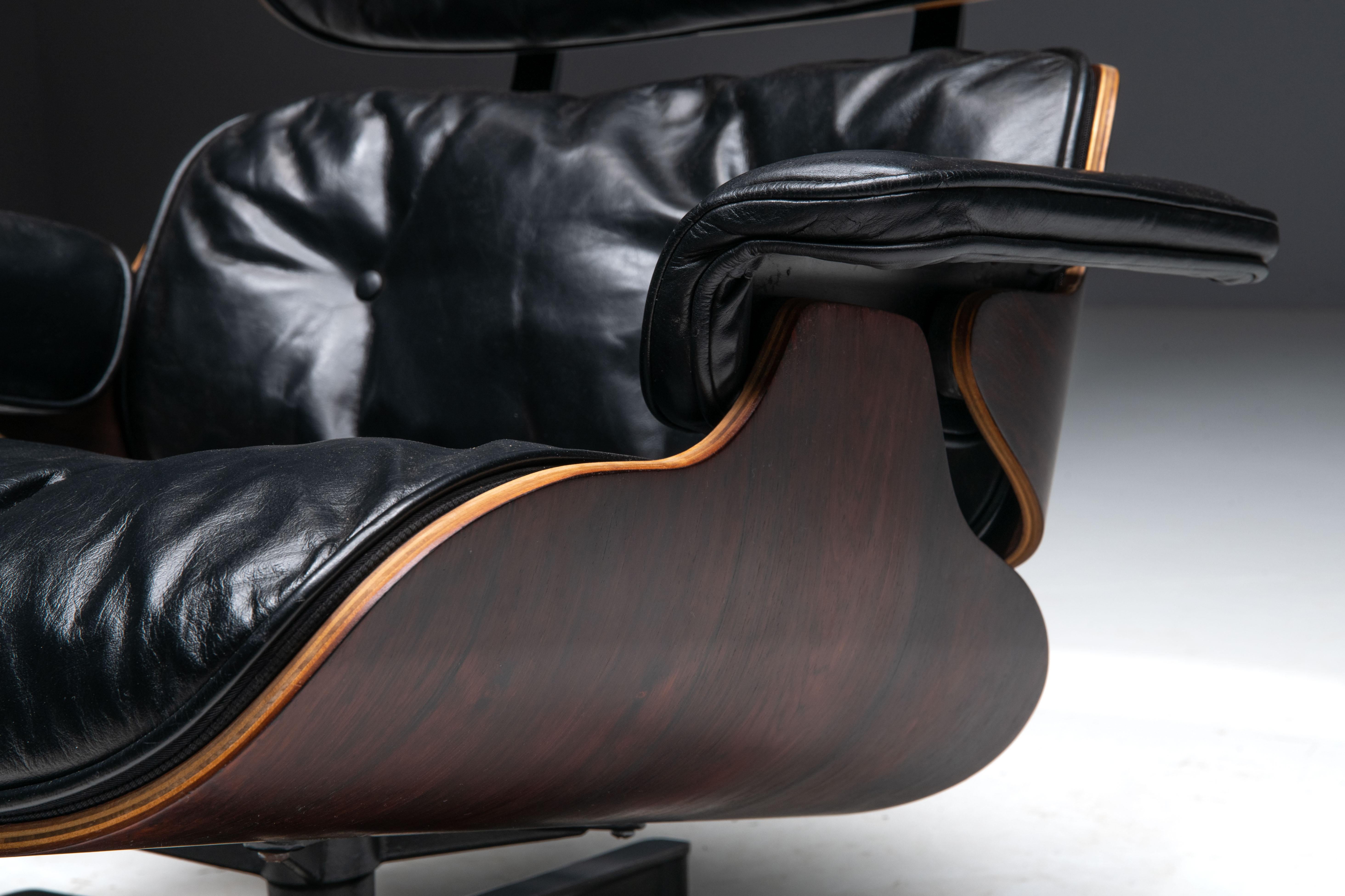 Eames Lounge Chair with Ottoman for Herman Miller, United States, 1957 For Sale 2