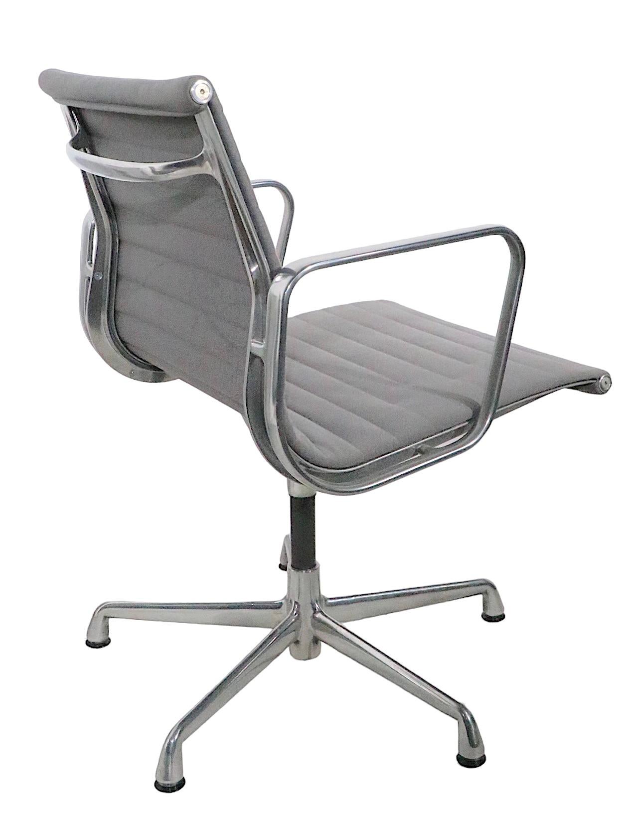 Eames Management Chairs in Grey Fabric Upholstery c. 1980 - 1990s 4 Available  For Sale 1