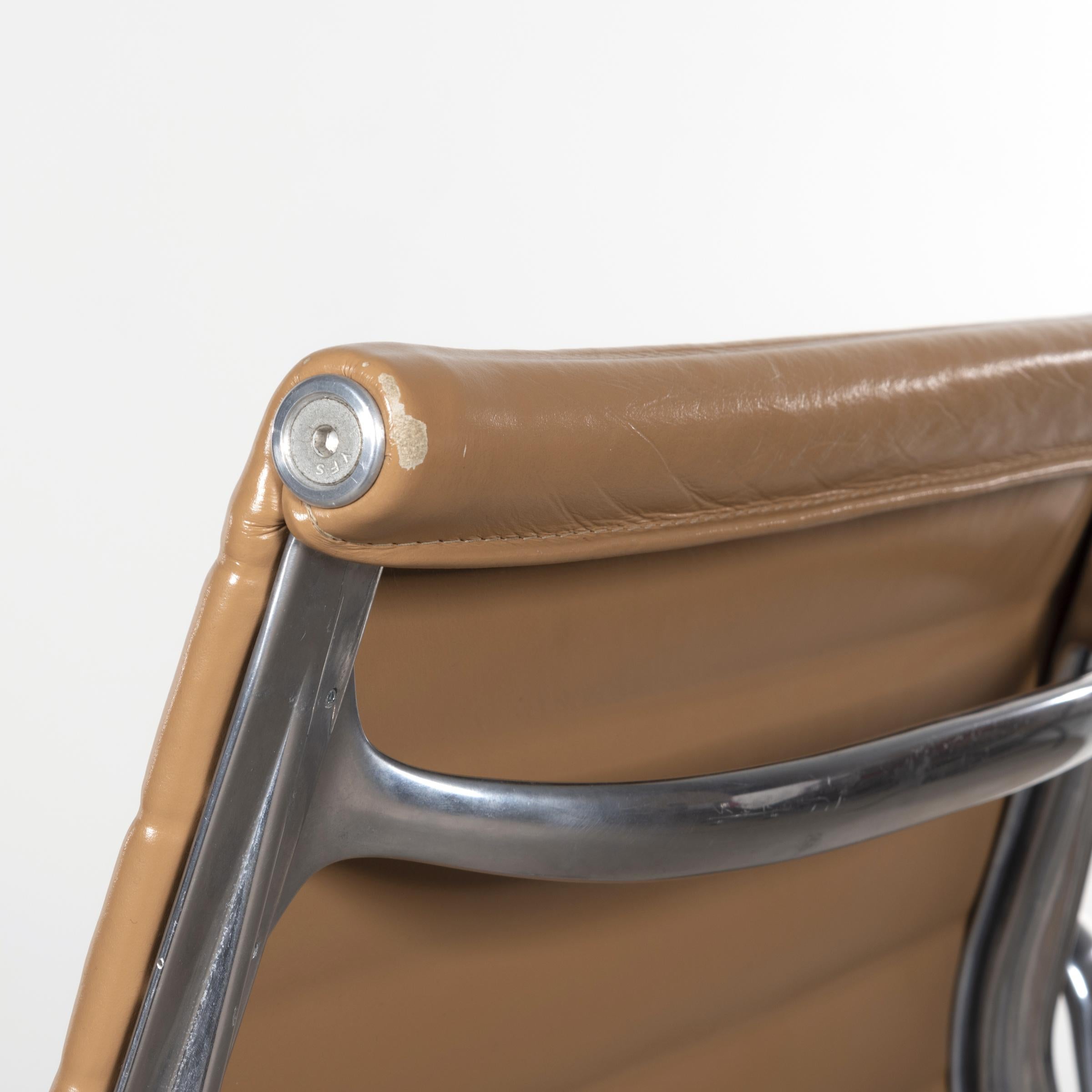 Eames Management Office Chair in cognac leather for Louise (LA) 8