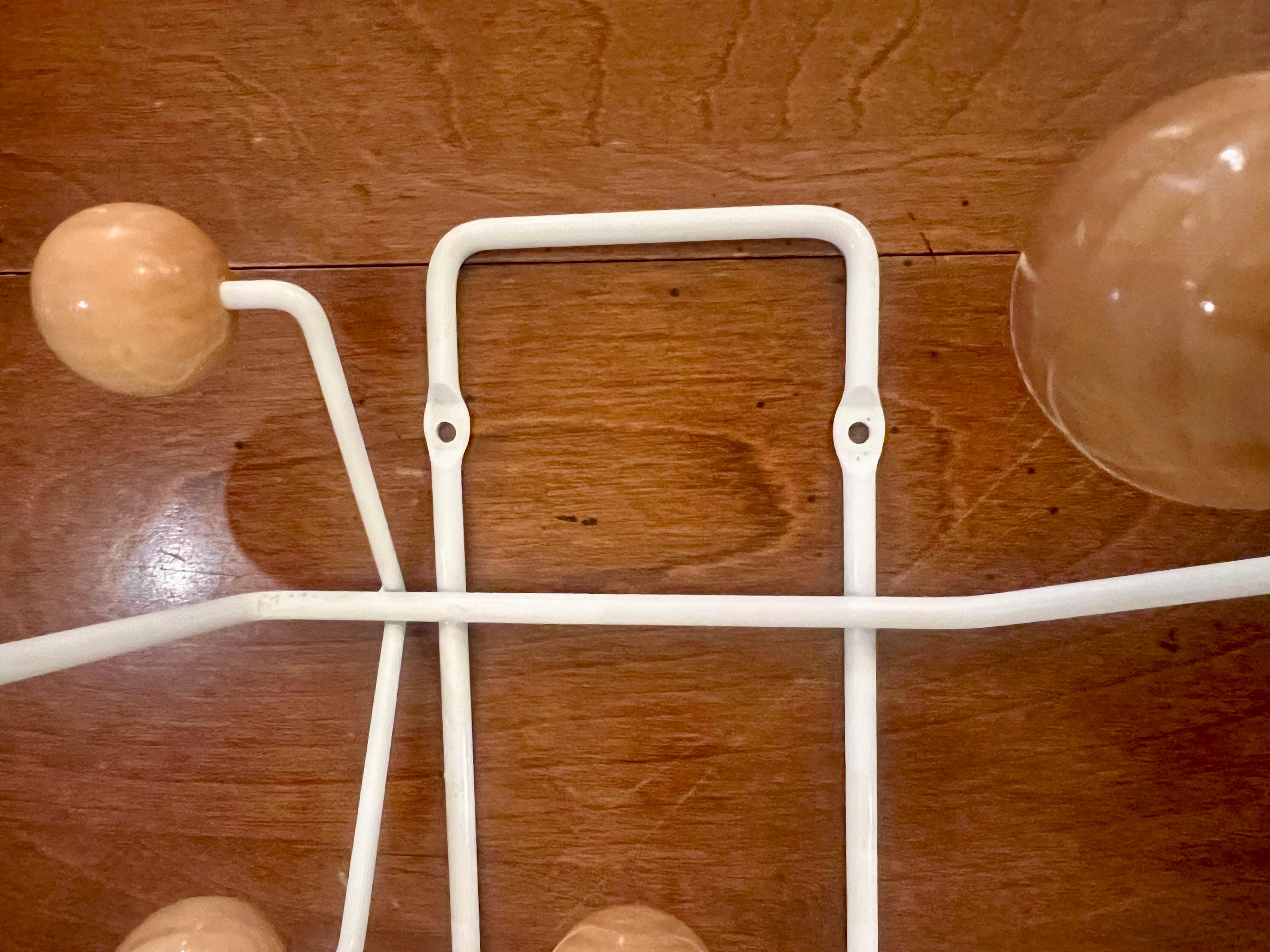 Americano Eames Maple & Iron Hang it All per Herman Miller