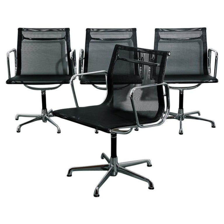 Eames Mesh Aluminum Group Chairs For Sale