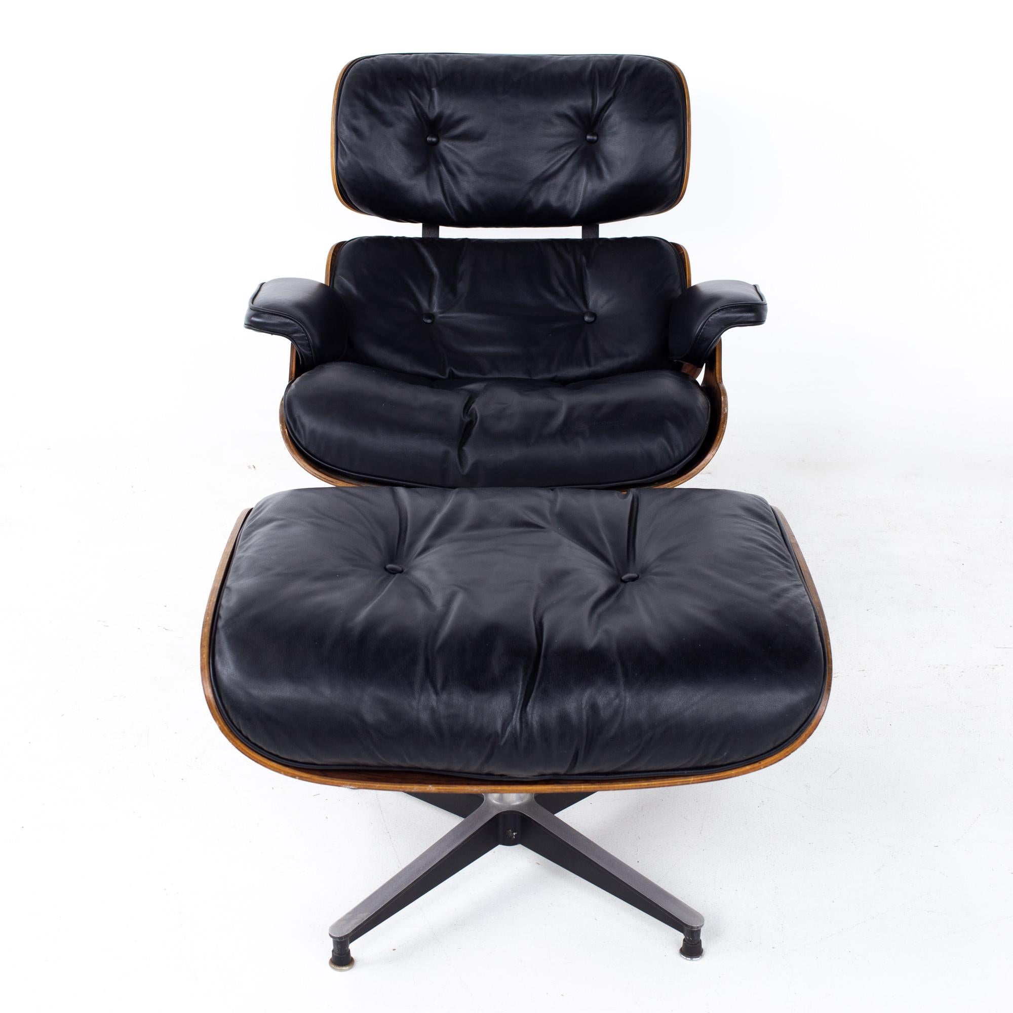 Mid-Century Modern Eames Mid Century Lounge Chair and Ottoman