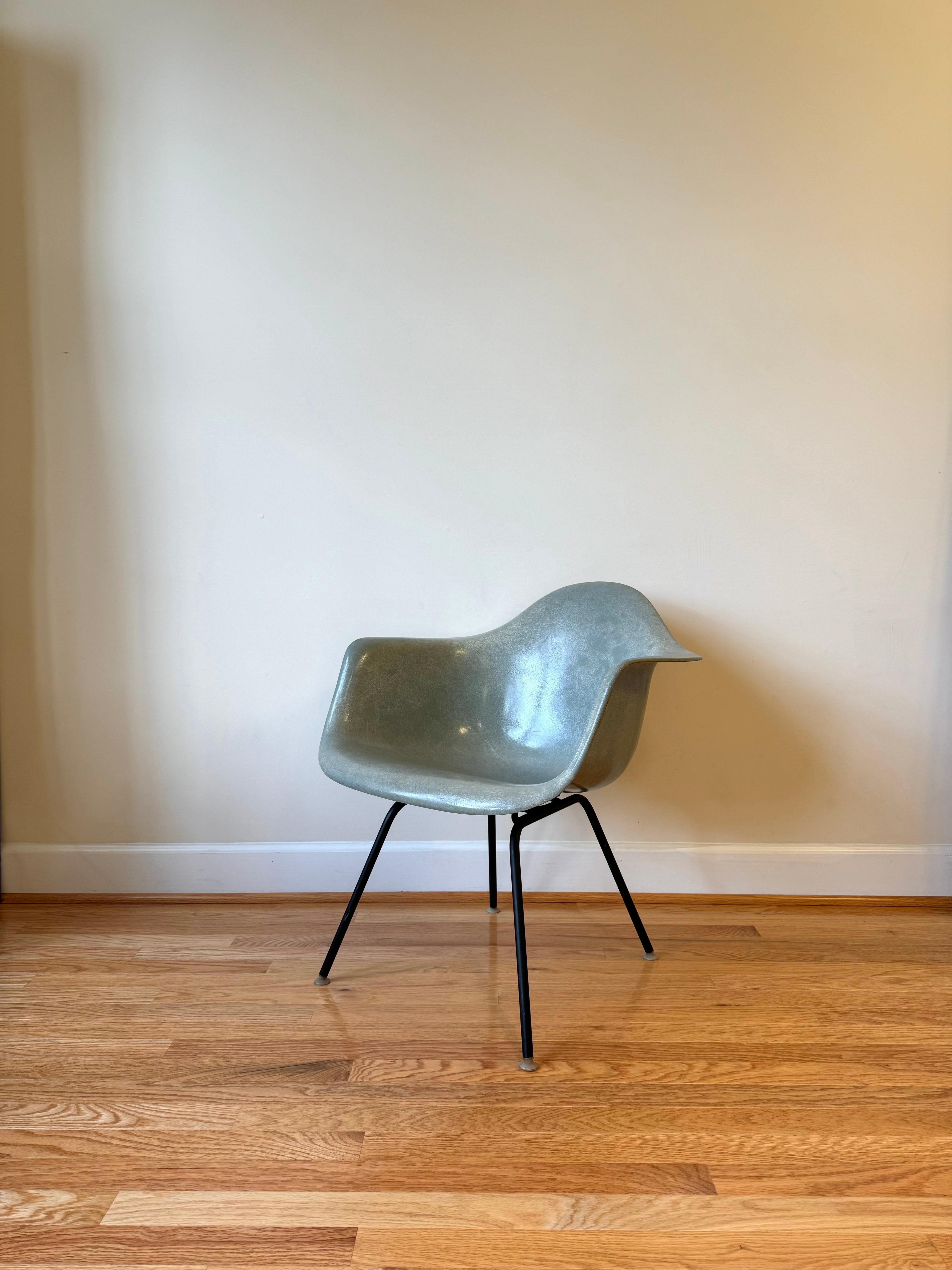 American Eames Molded Fiberglass Armchair for Herman Miller 