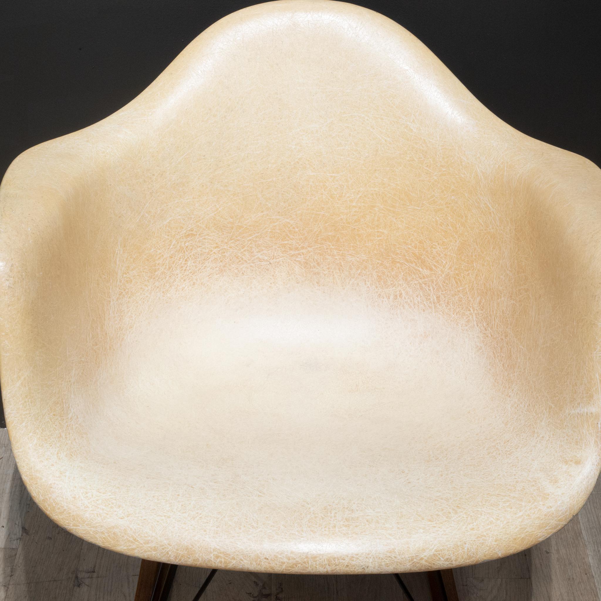 Eames Molded Fiberglass RAR Rocking Chair by Herman Miller, c.1950s 4