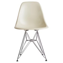 Vintage Eames Molded Fiberglass Side Chair - White
