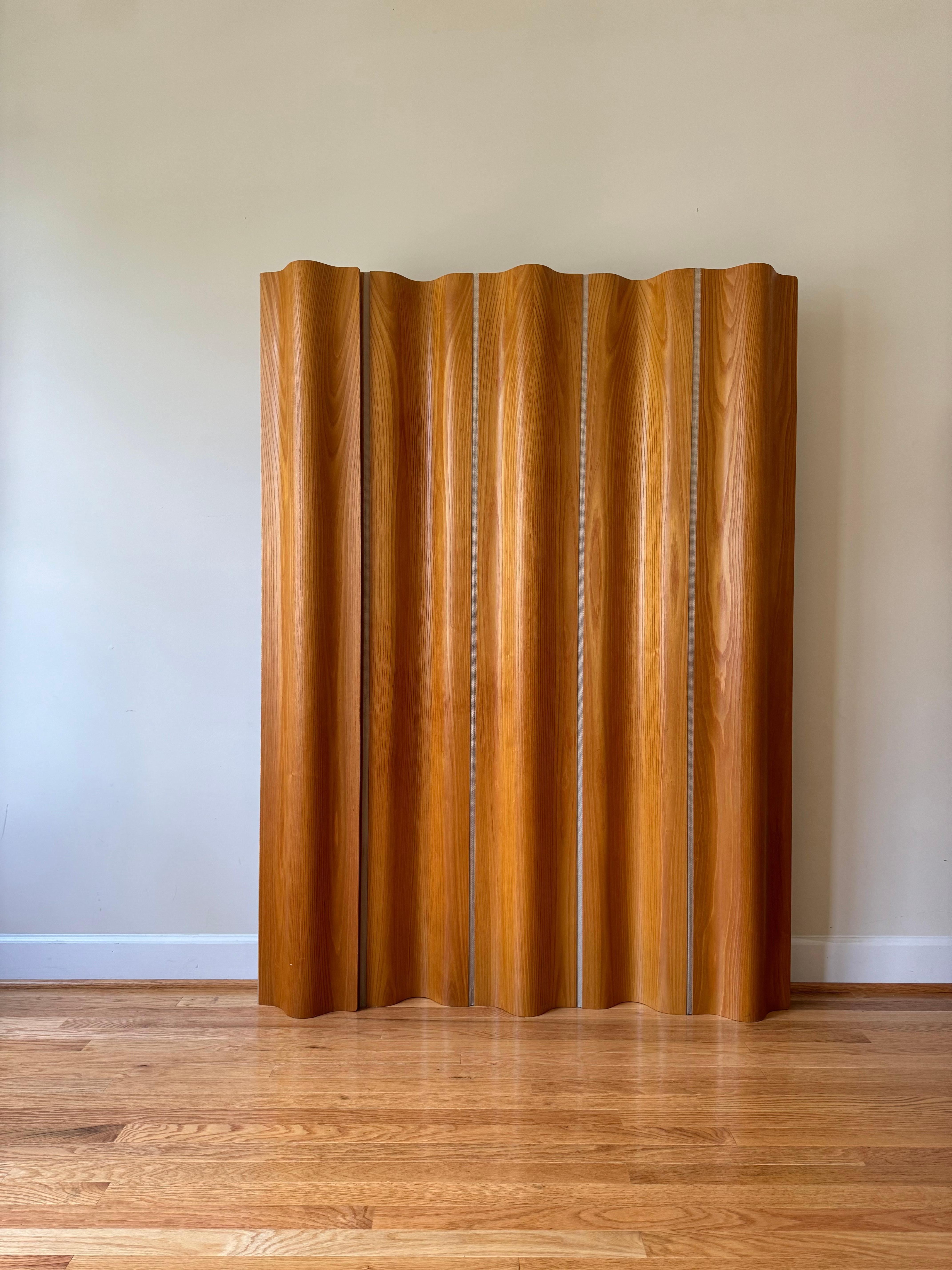 Mid-Century Modern Eames Molded Plywood Folding Screen by Charles and Ray Eames for Herman Miller
